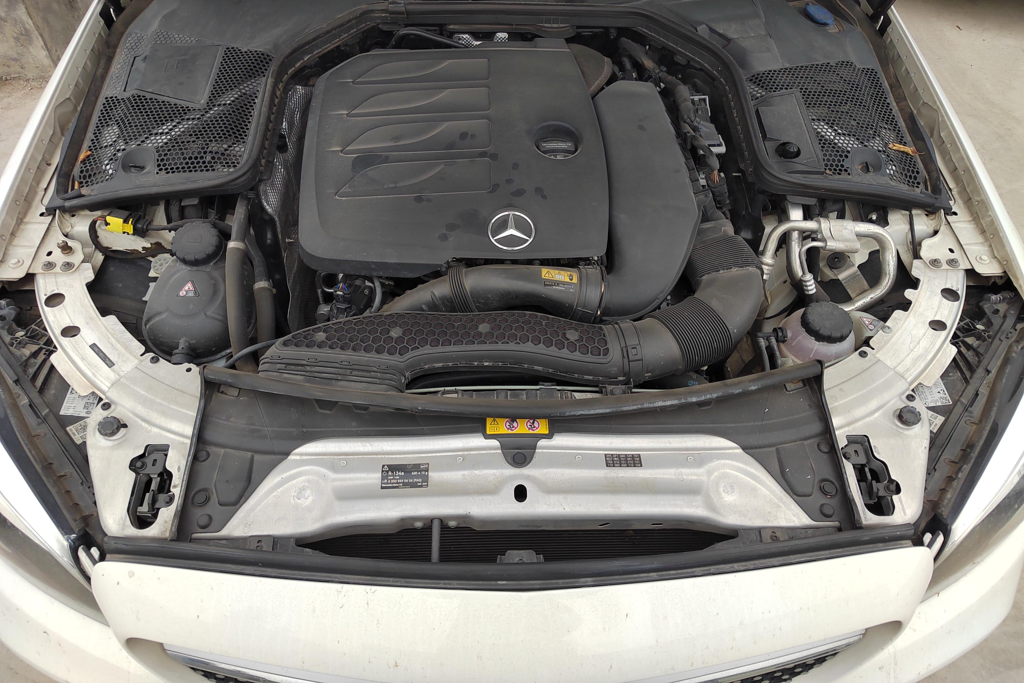 奔驰C级 C260L 2021款 1.5T 自动 运动版 (国Ⅵ) 