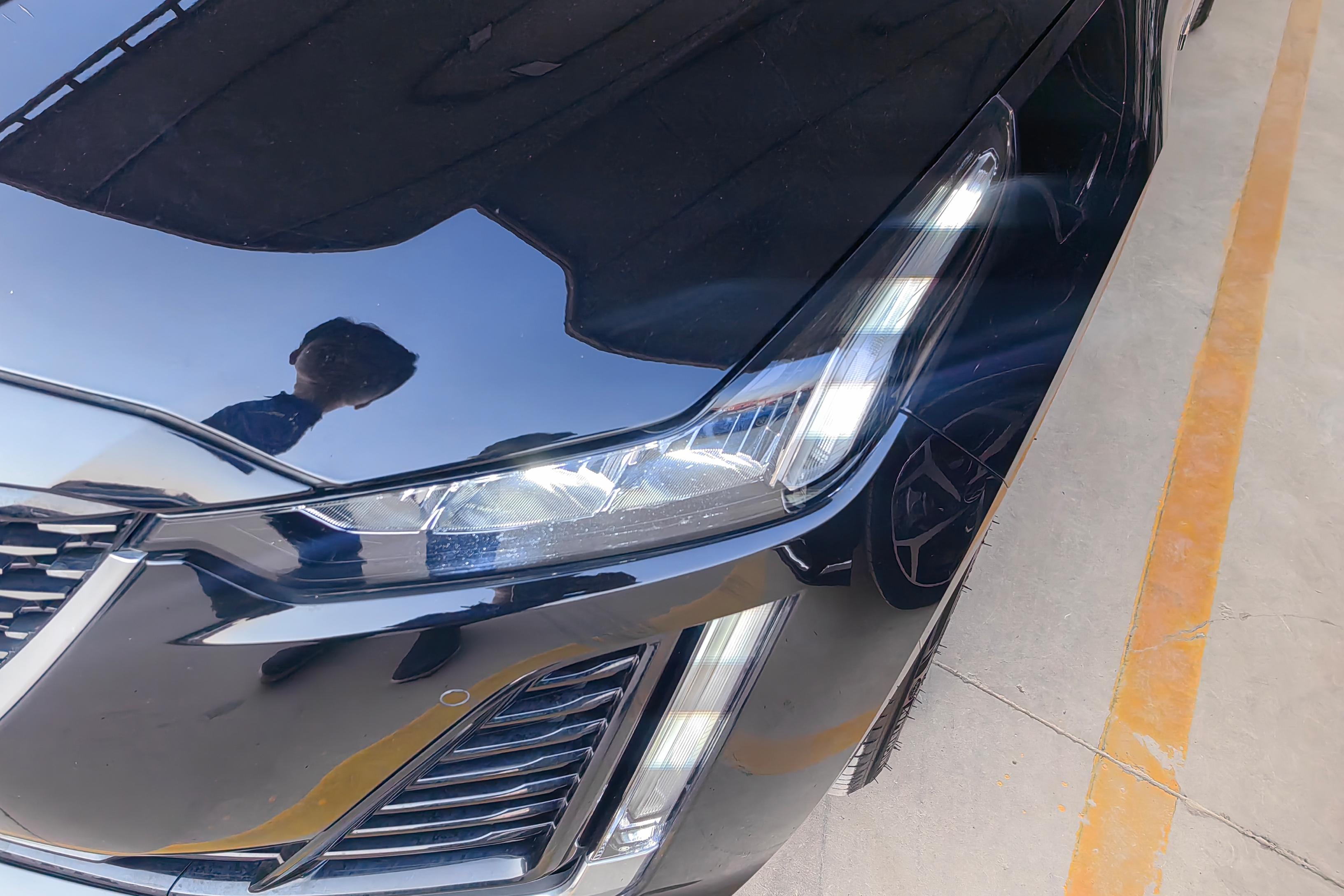 凯迪拉克CT5 2022款 2.0T 自动 28T豪华型标准版 (国Ⅵ) 