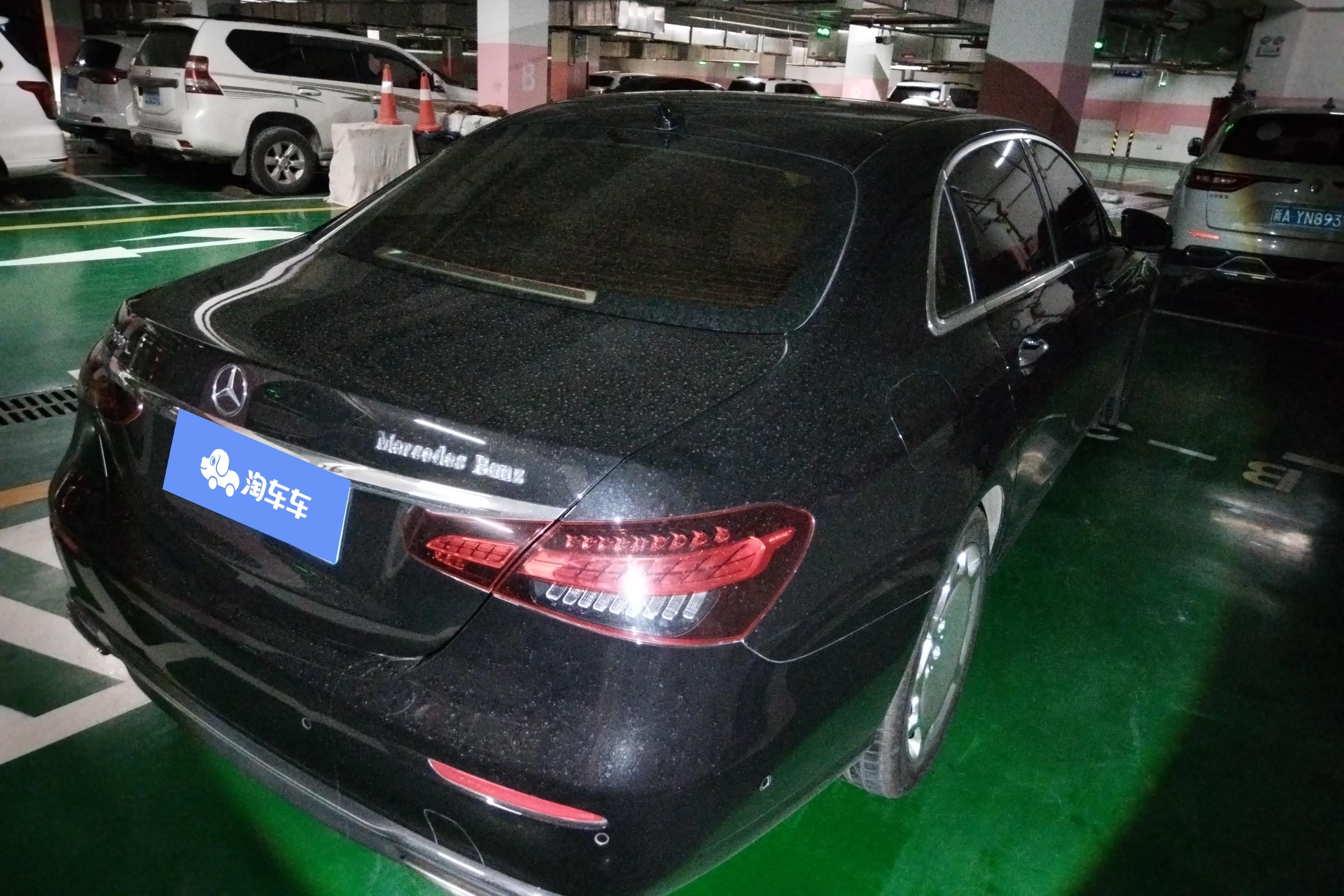 奔驰E级 300L 2023款 2.0T 自动 汽油 改款时尚型 (国Ⅵ) 