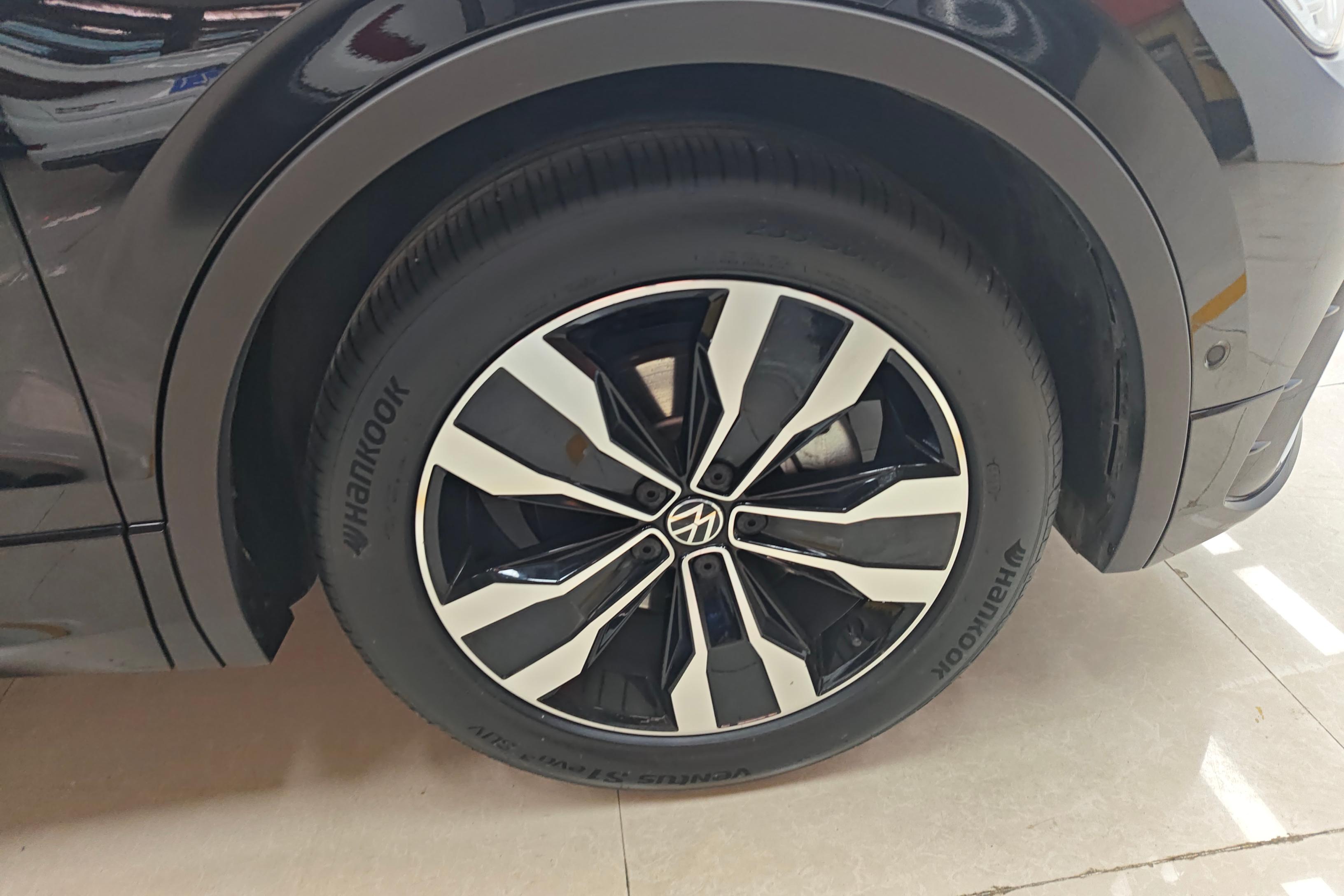 大众途观L R-Line 2023款 2.0T 自动 330TSI越享版 (国Ⅵ) 