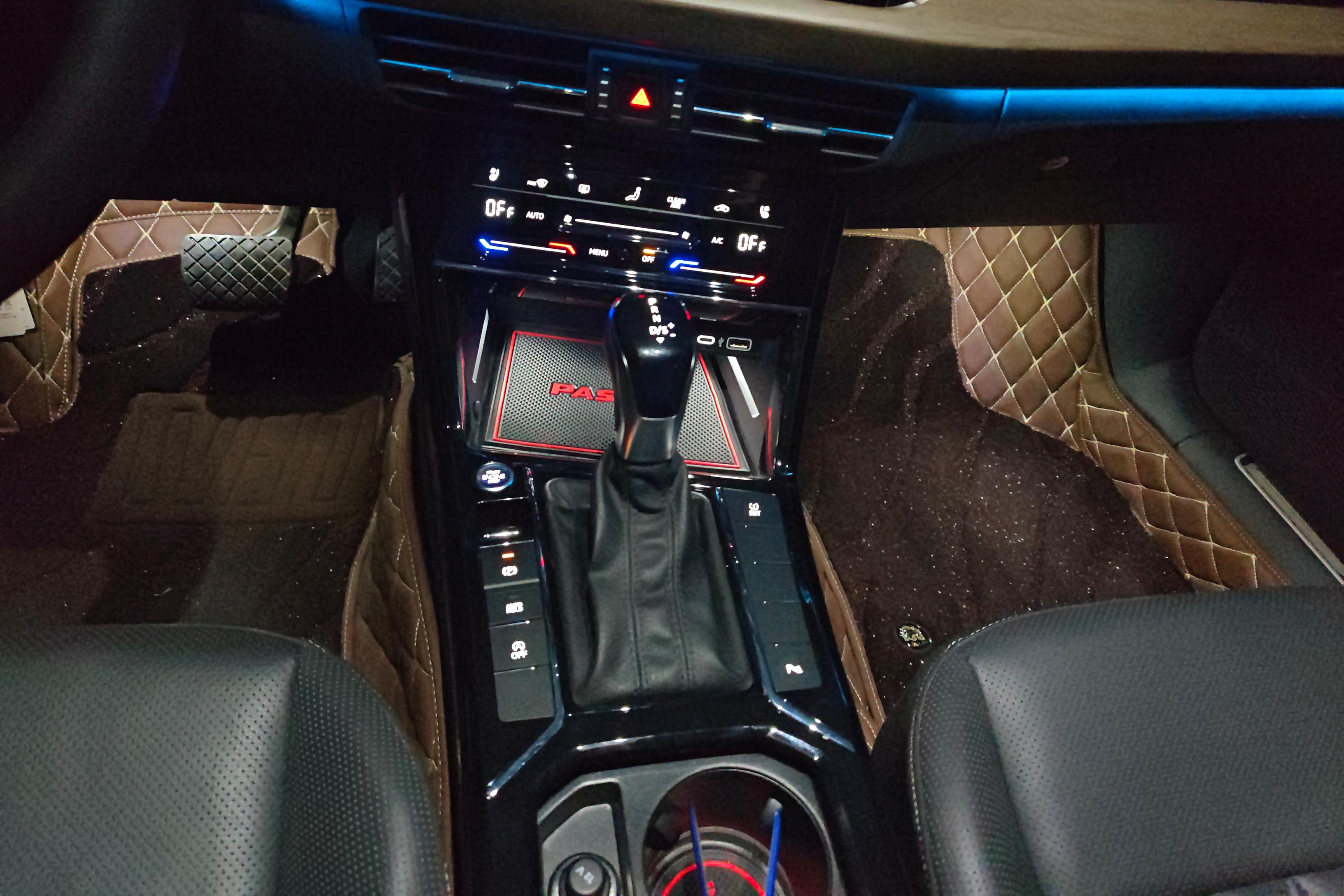 大众帕萨特 2020款 2.0T 自动 汽油 330TSI豪华版 (国Ⅵ) 