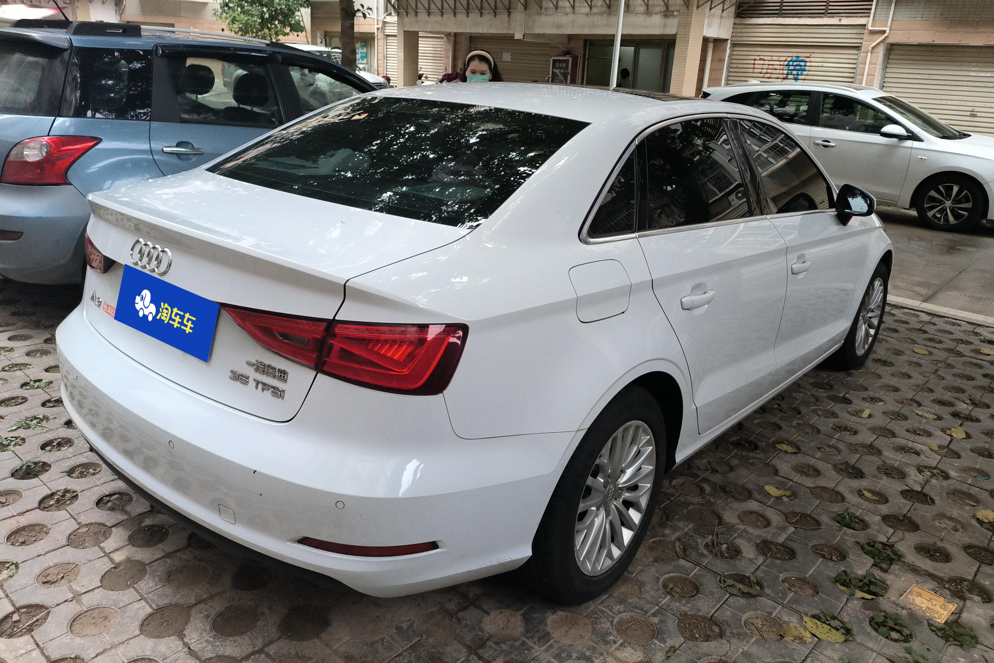 奥迪A3 35TFSI 2016款 1.4T 自动 领英型Limousine (国Ⅴ) 