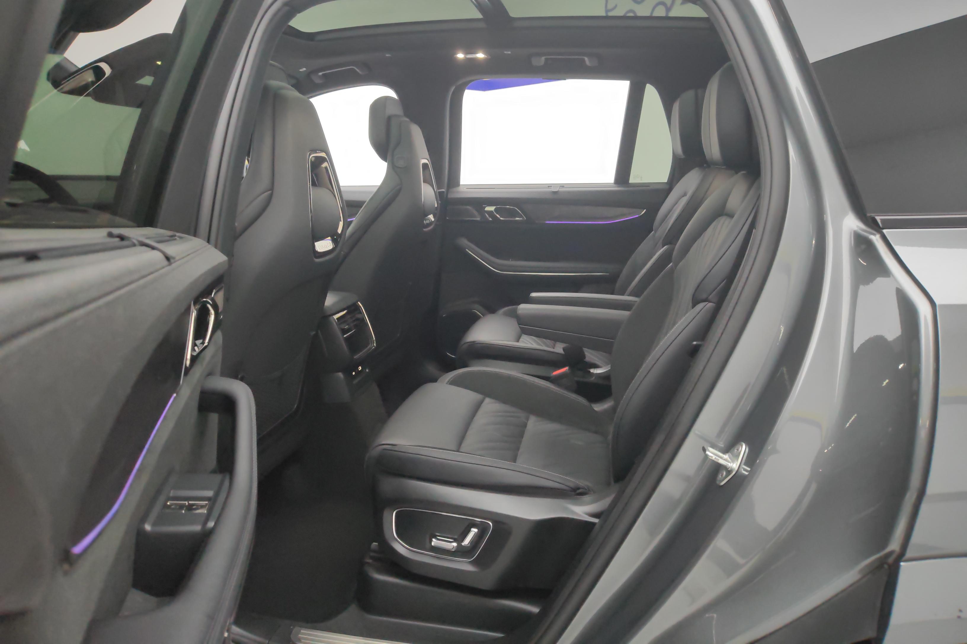 领克领克09 PHEV 2021款 2.0T 自动 Halo (国Ⅵ) 