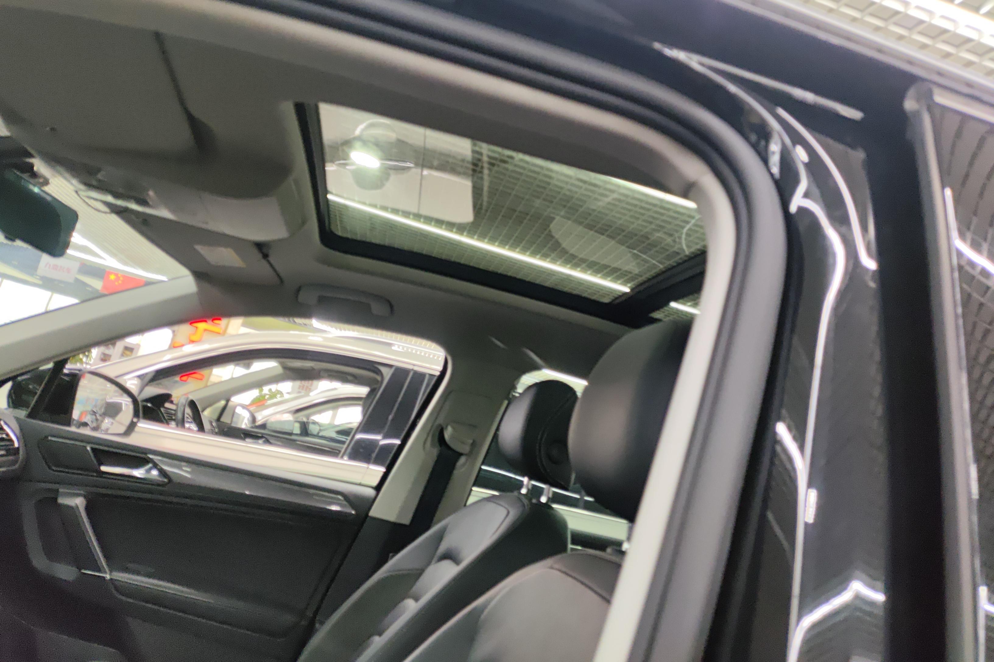 大众途观L R-Line 2021款 2.0T 自动 330TSI越享版 (国Ⅵ) 