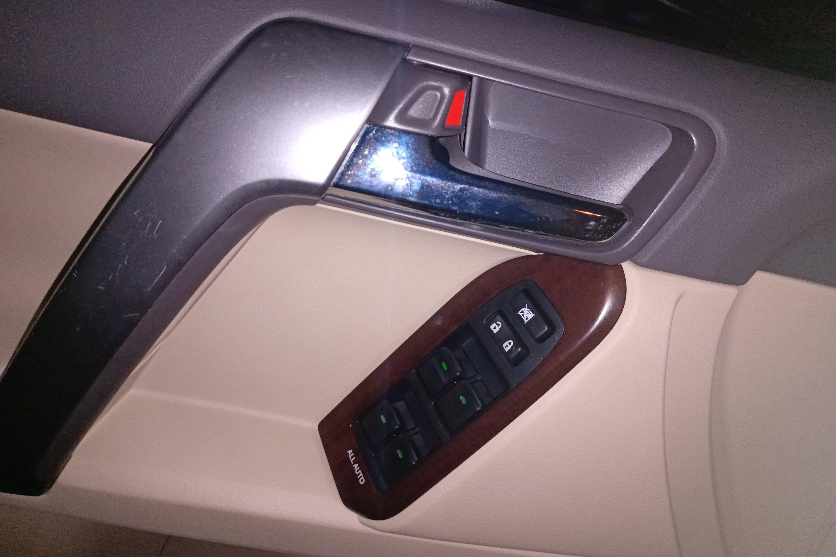 丰田普拉多 2015款 2.7L 自动 四驱 豪华版 (国Ⅴ) 