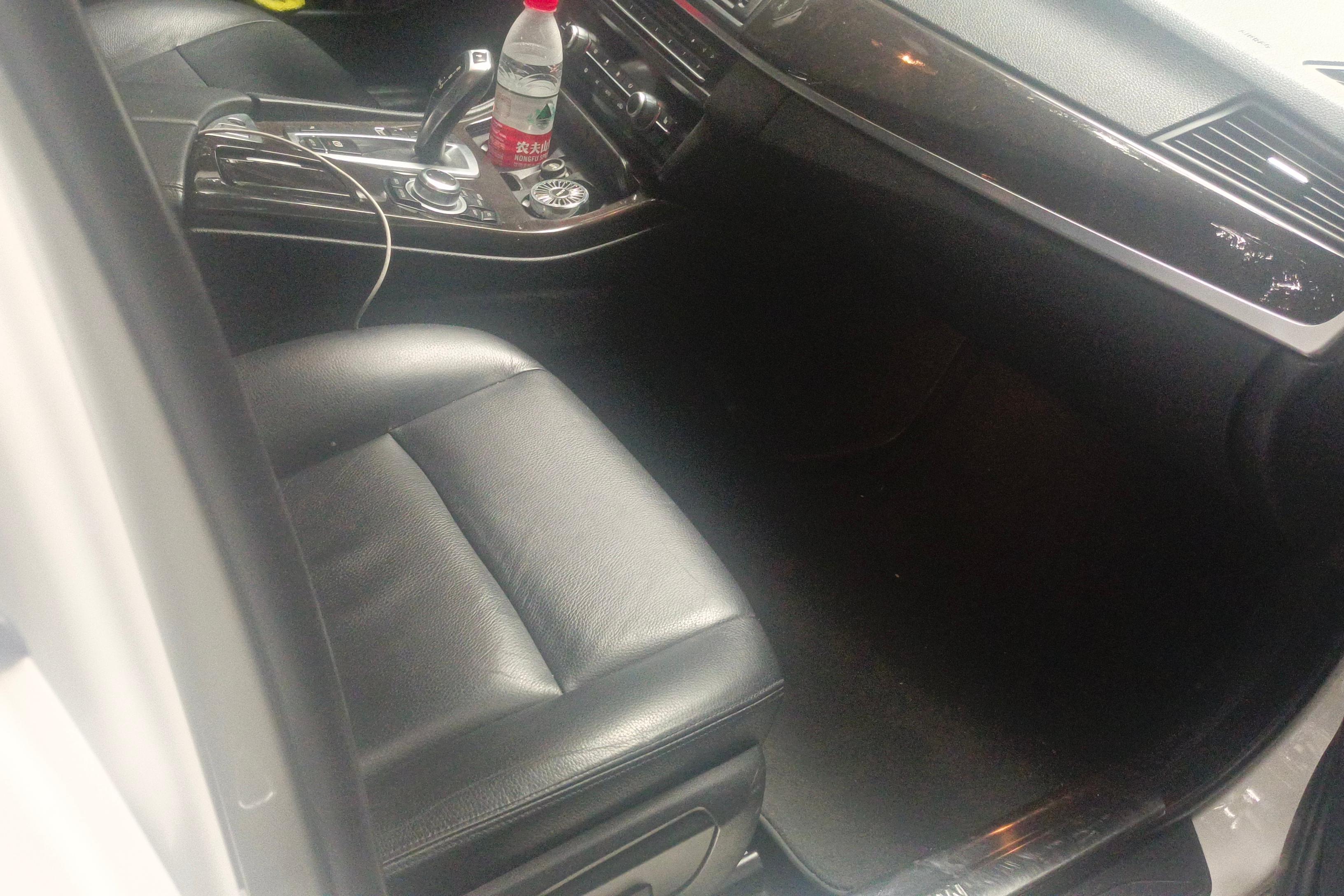 宝马5系 525Li 2014款 2.0T 自动 汽油 领先型 (国Ⅳ) 