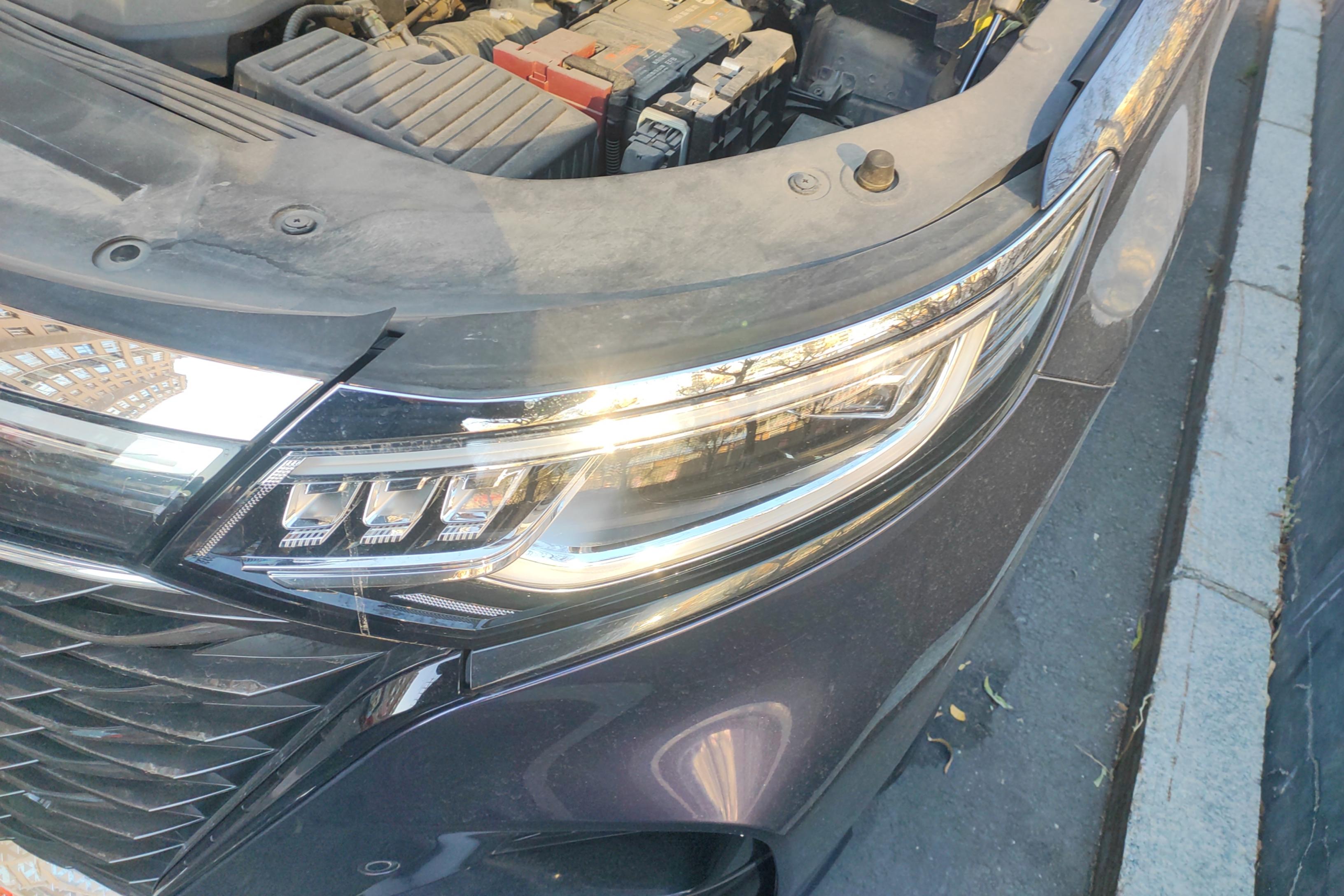 荣威iMAX8 2021款 2.0T 自动 Supreme系列尊荣版 (国Ⅵ) 