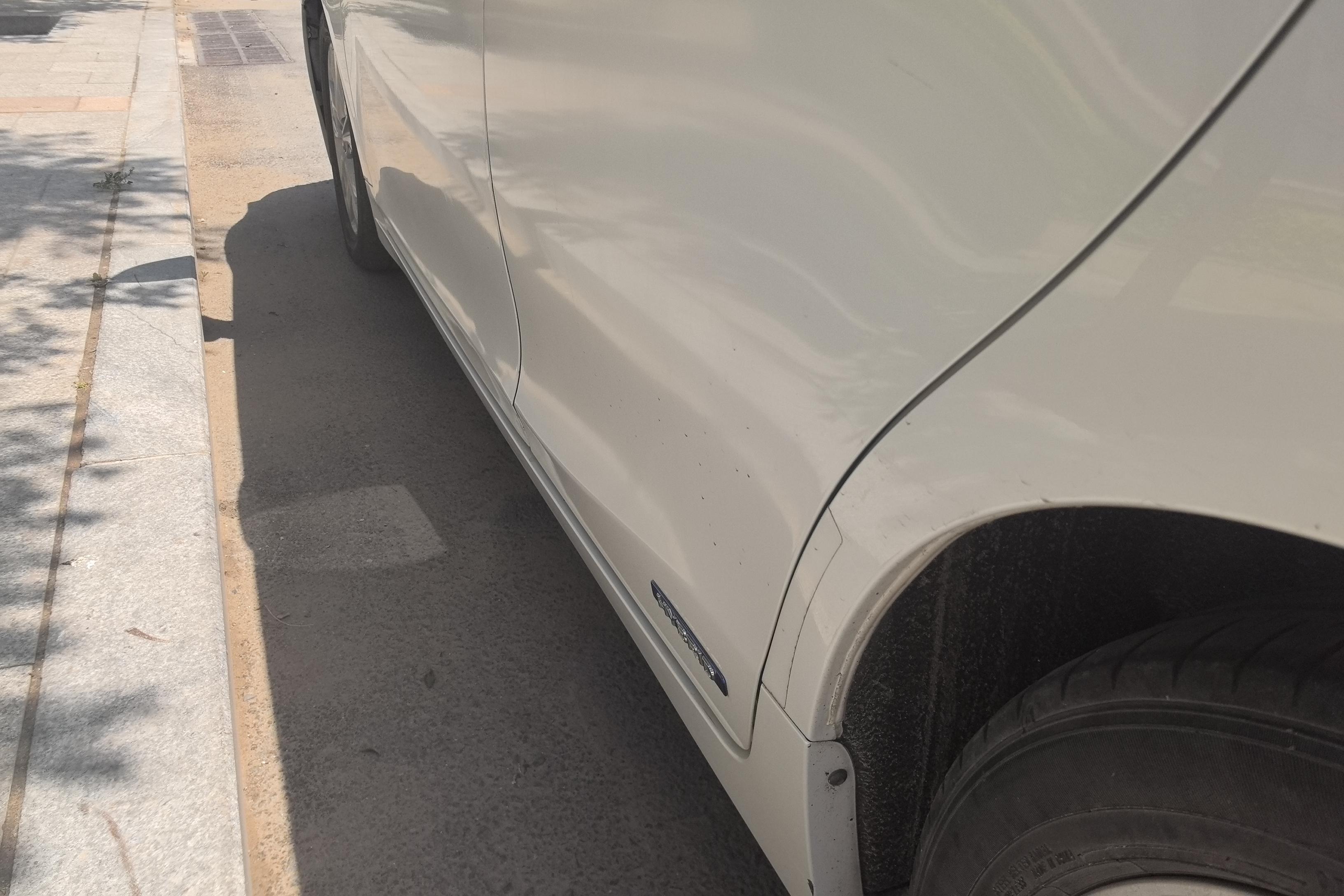 雷克萨斯CT 200h [进口] 2014款 1.8L 自动 精英版单色 