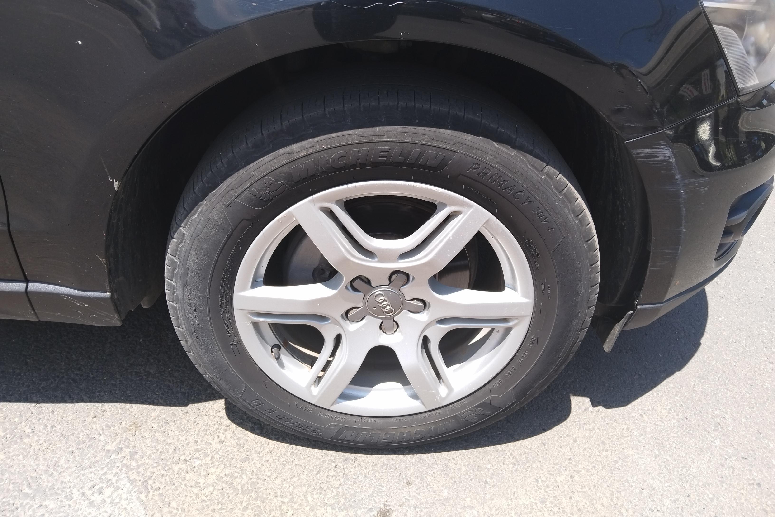 奥迪Q5 2012款 2.0T 自动 四驱 汽油 技术型 (国Ⅳ) 