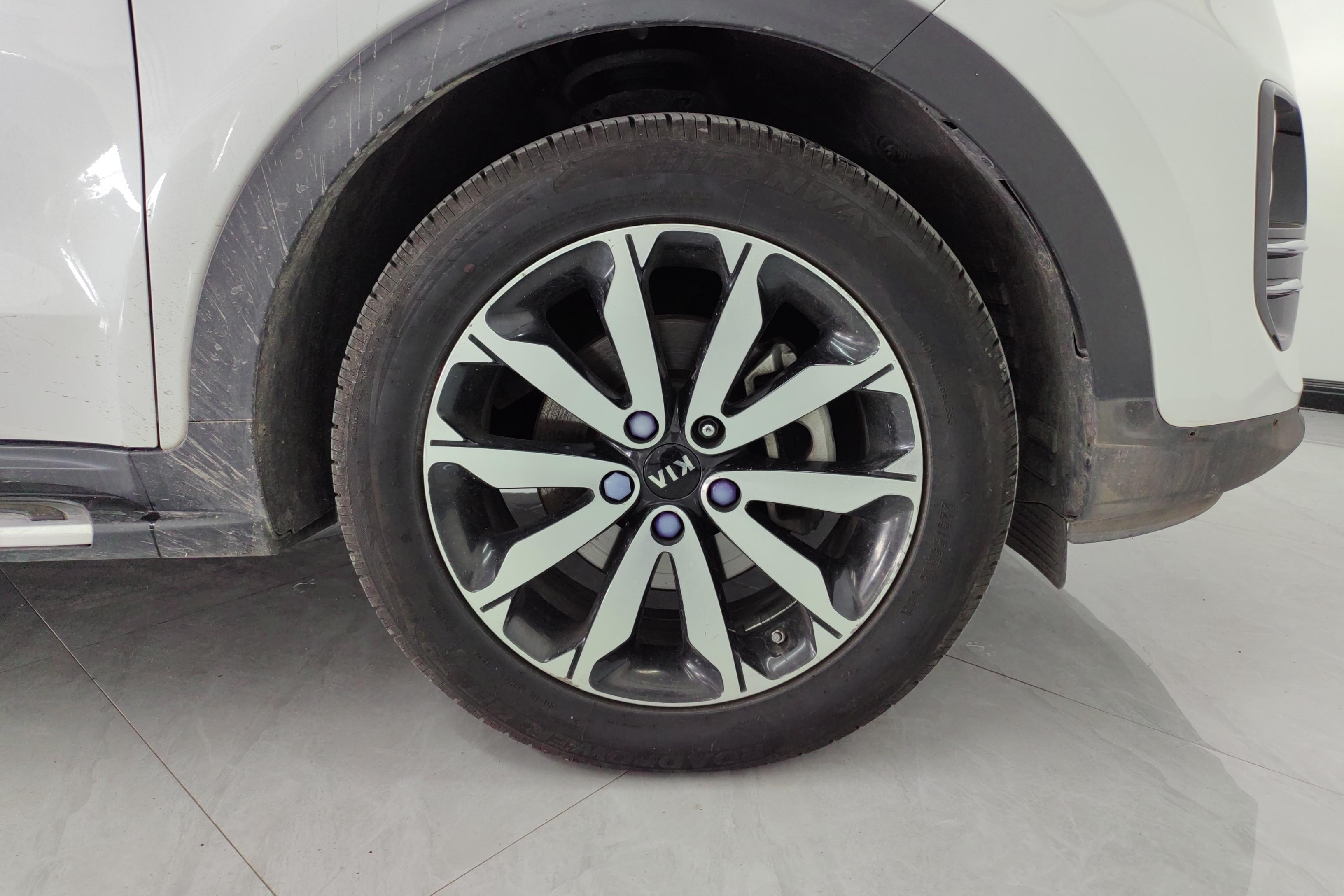 起亚KX5 2017款 1.6T 自动 DLX-15周年特别版 (国Ⅴ) 
