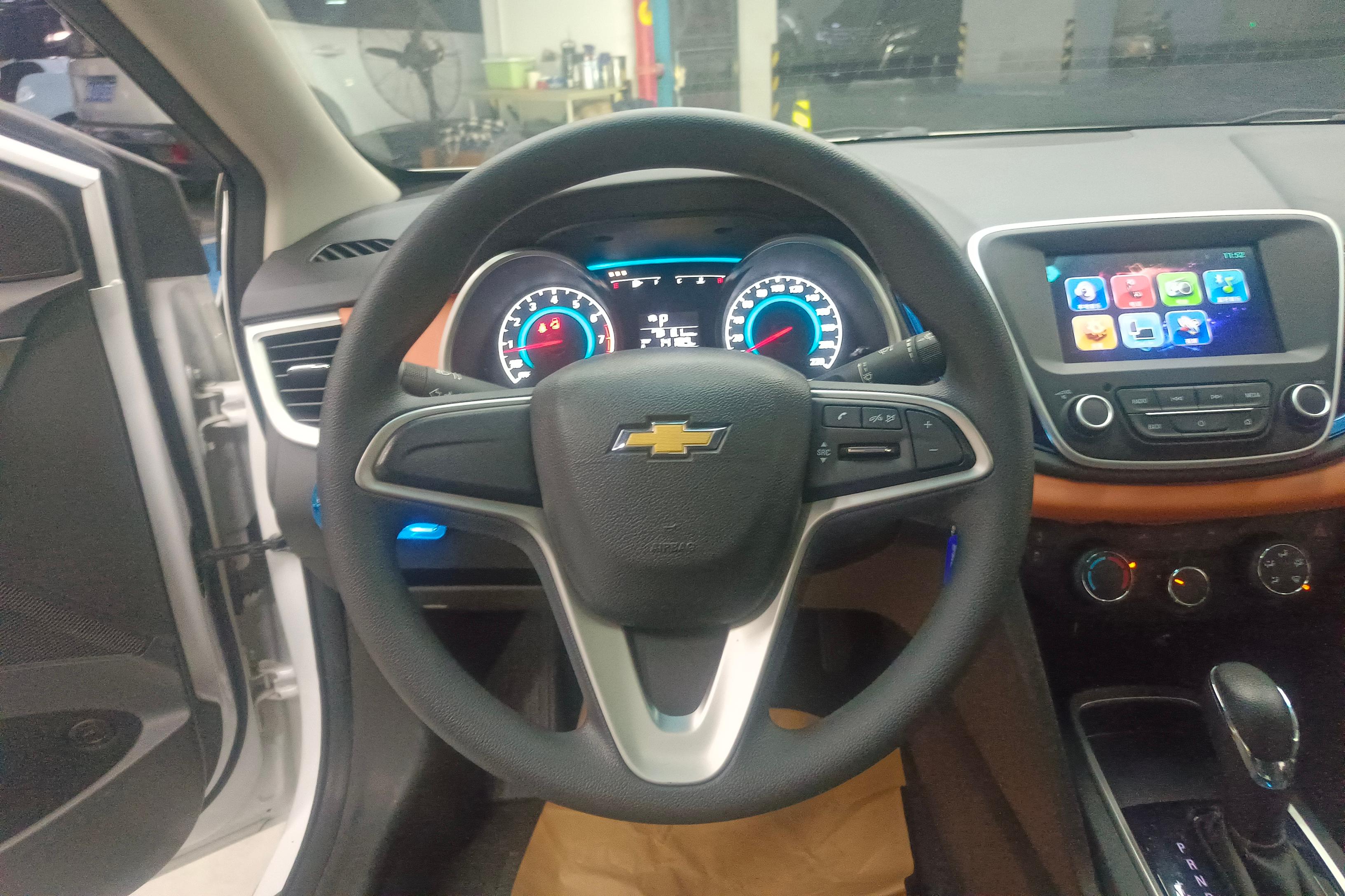 雪佛兰科沃兹 2018款 1.5L 自动 320欣悦版 (国Ⅴ) 