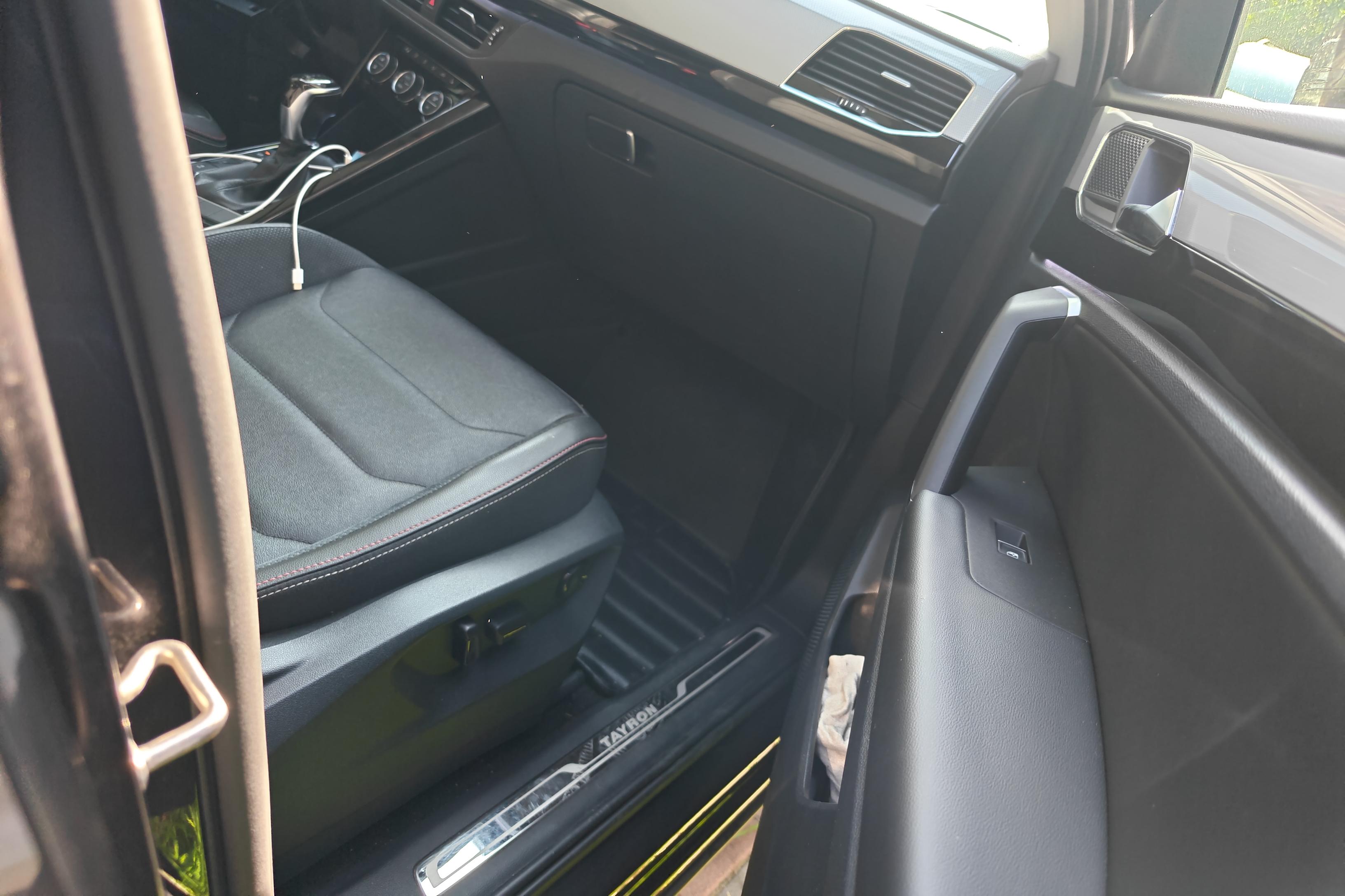 大众探岳 2019款 2.0T 自动 前驱 330TSI豪华型 (国Ⅵ) 