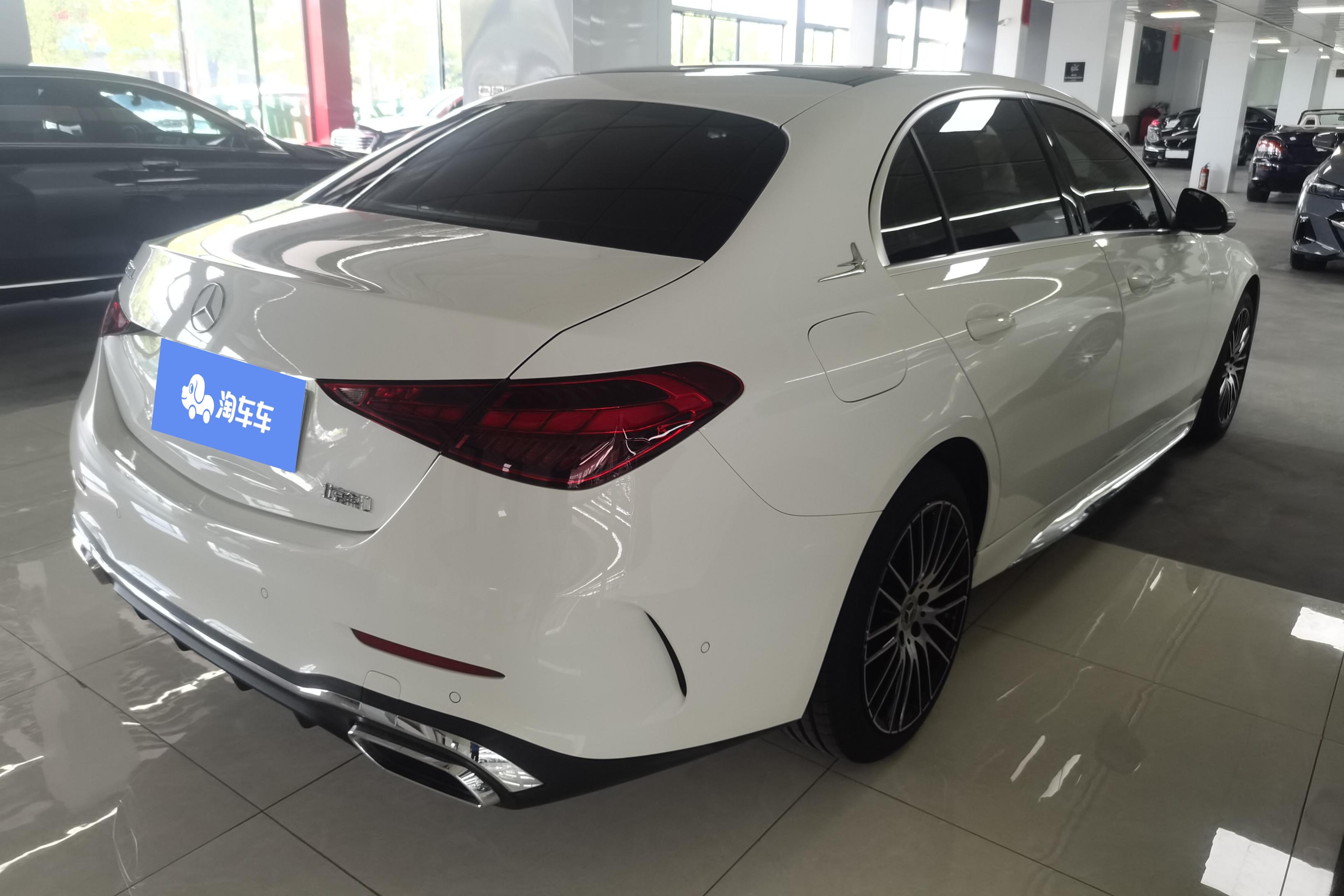奔驰C级 C260L 2022款 1.5T 自动 改款运动版 (国Ⅵ) 