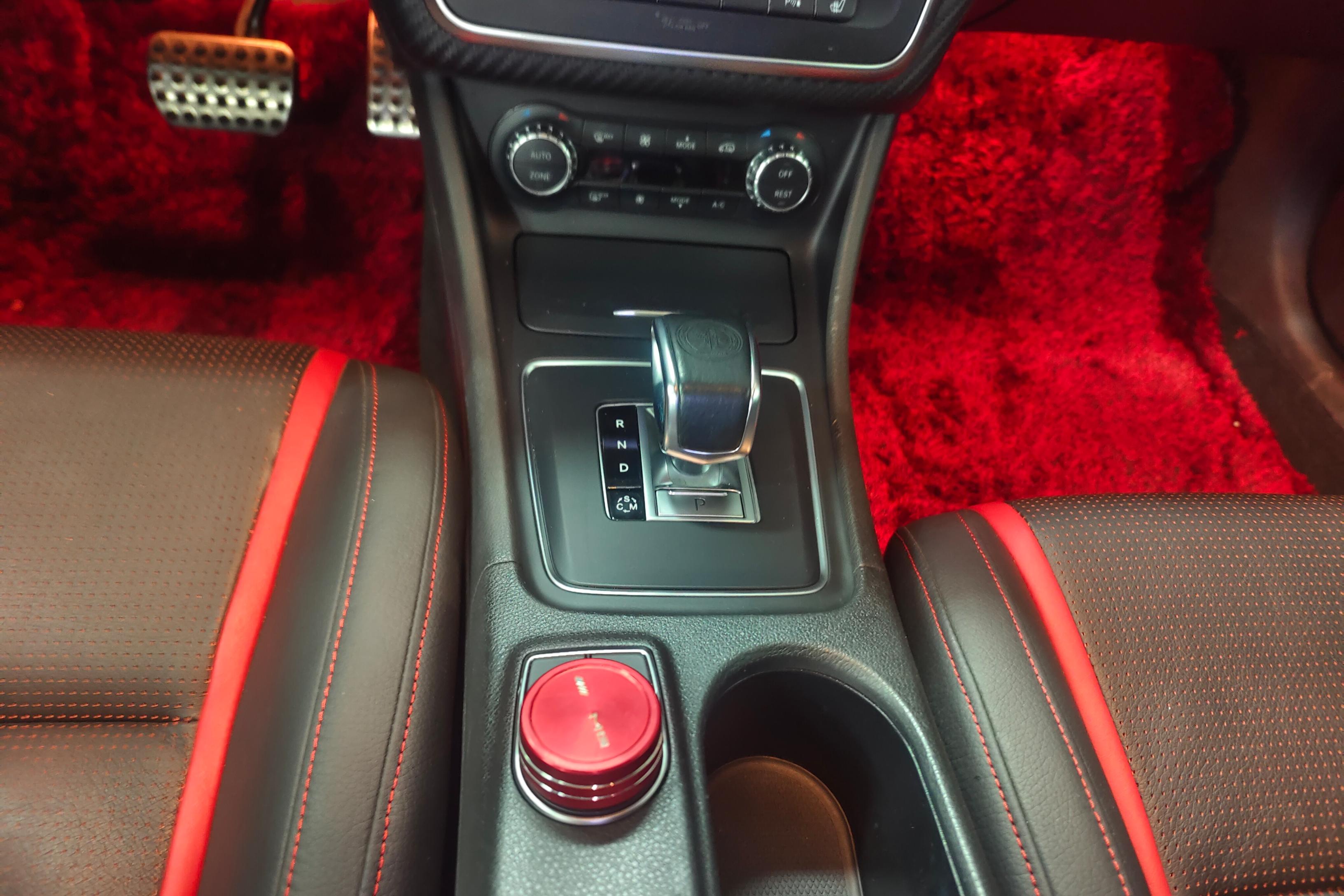 奔驰A45 [进口] 2014款 2.0T 自动 (欧Ⅳ) 