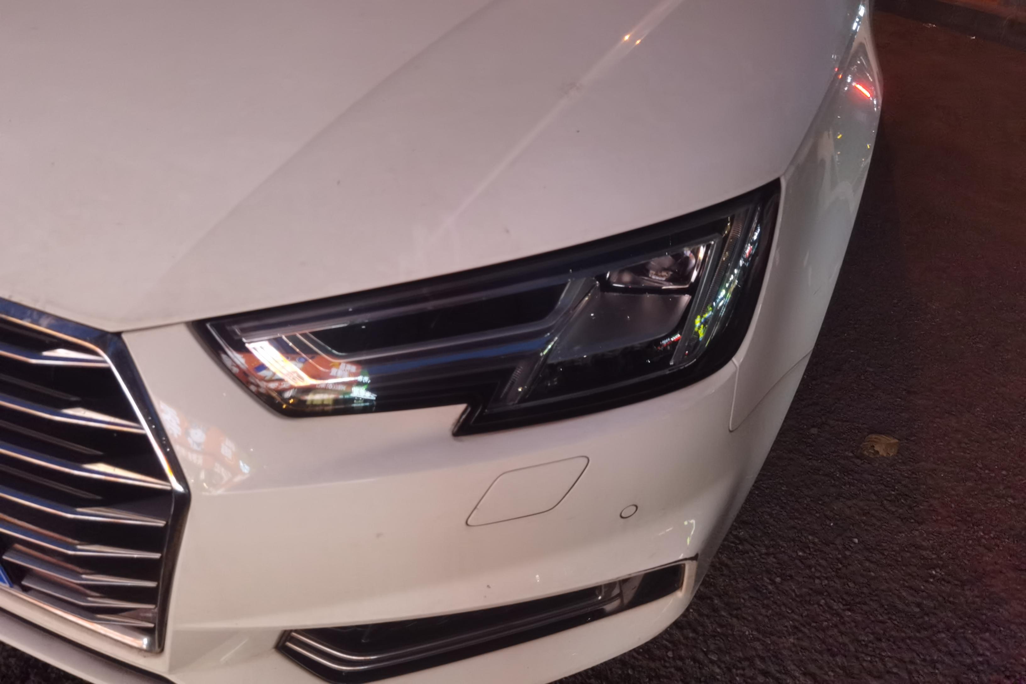 奥迪A4L 2019款 2.0T 自动 进取型 (国Ⅵ) 