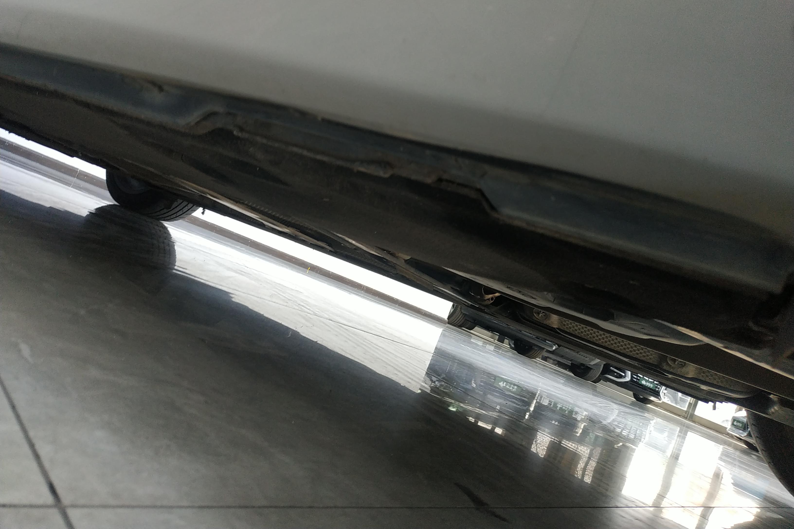 奥迪A6L 40TFSI 2019款 2.0T 自动 豪华动感型 (国Ⅵ) 