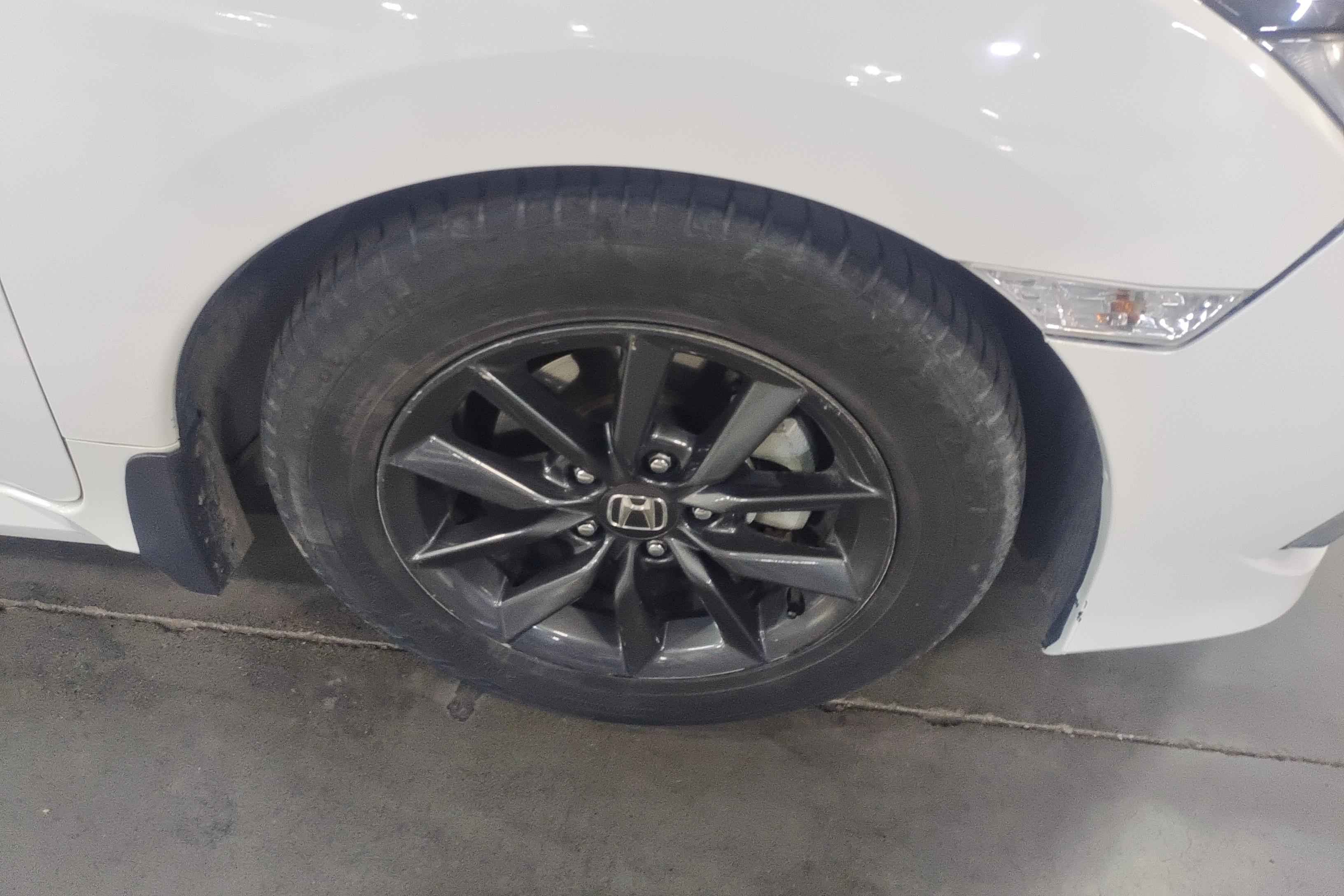 本田思域 2019款 1.5T 自动 劲动版220TURBO (国Ⅴ) 