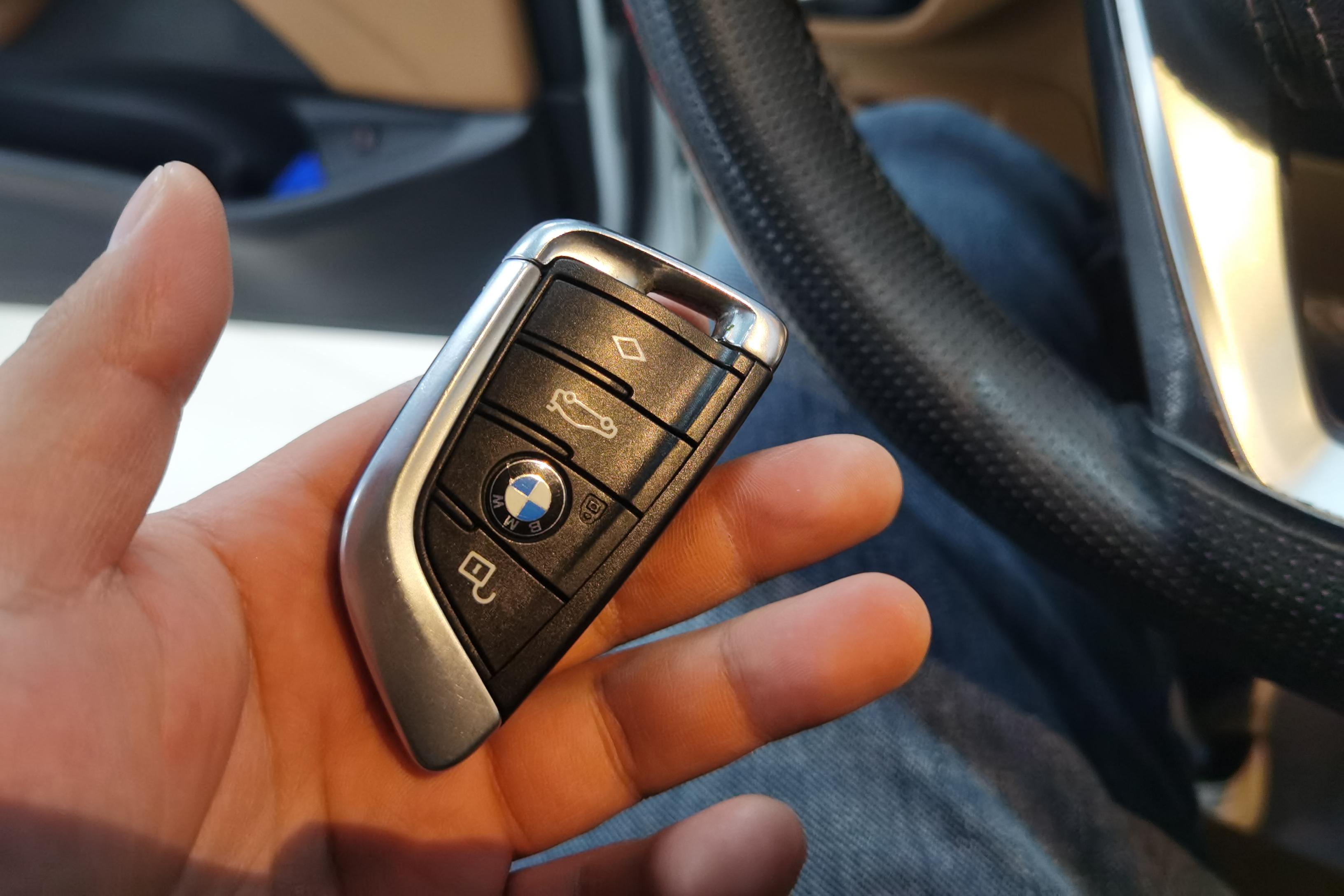 宝马5系 528Li 2018款 2.0T 自动 汽油 上市特别版 (国Ⅴ) 