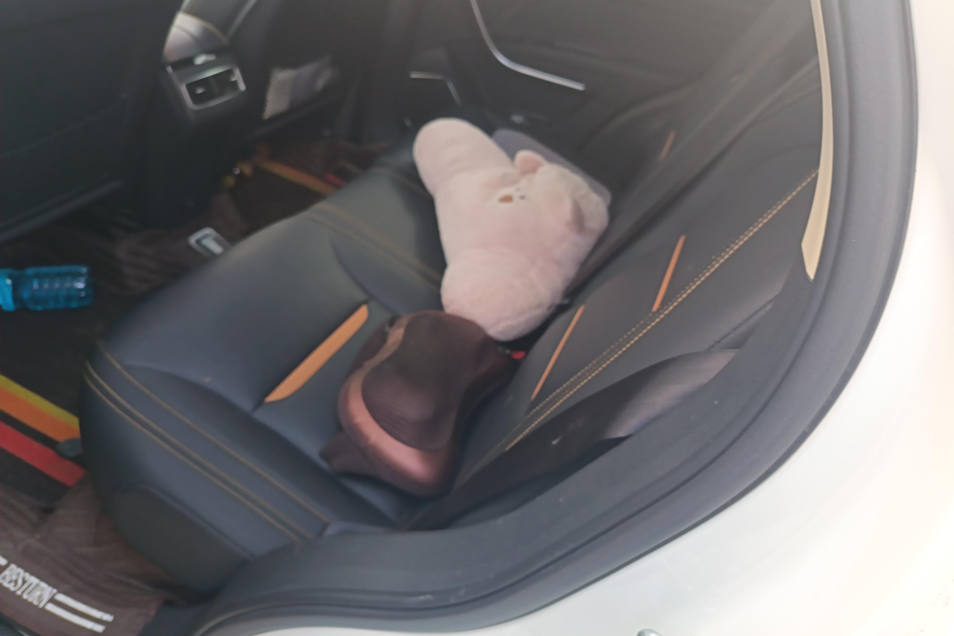 奔腾T77 Pro 2020款 1.5T 自动 280TID豪华型 (国Ⅵ) 