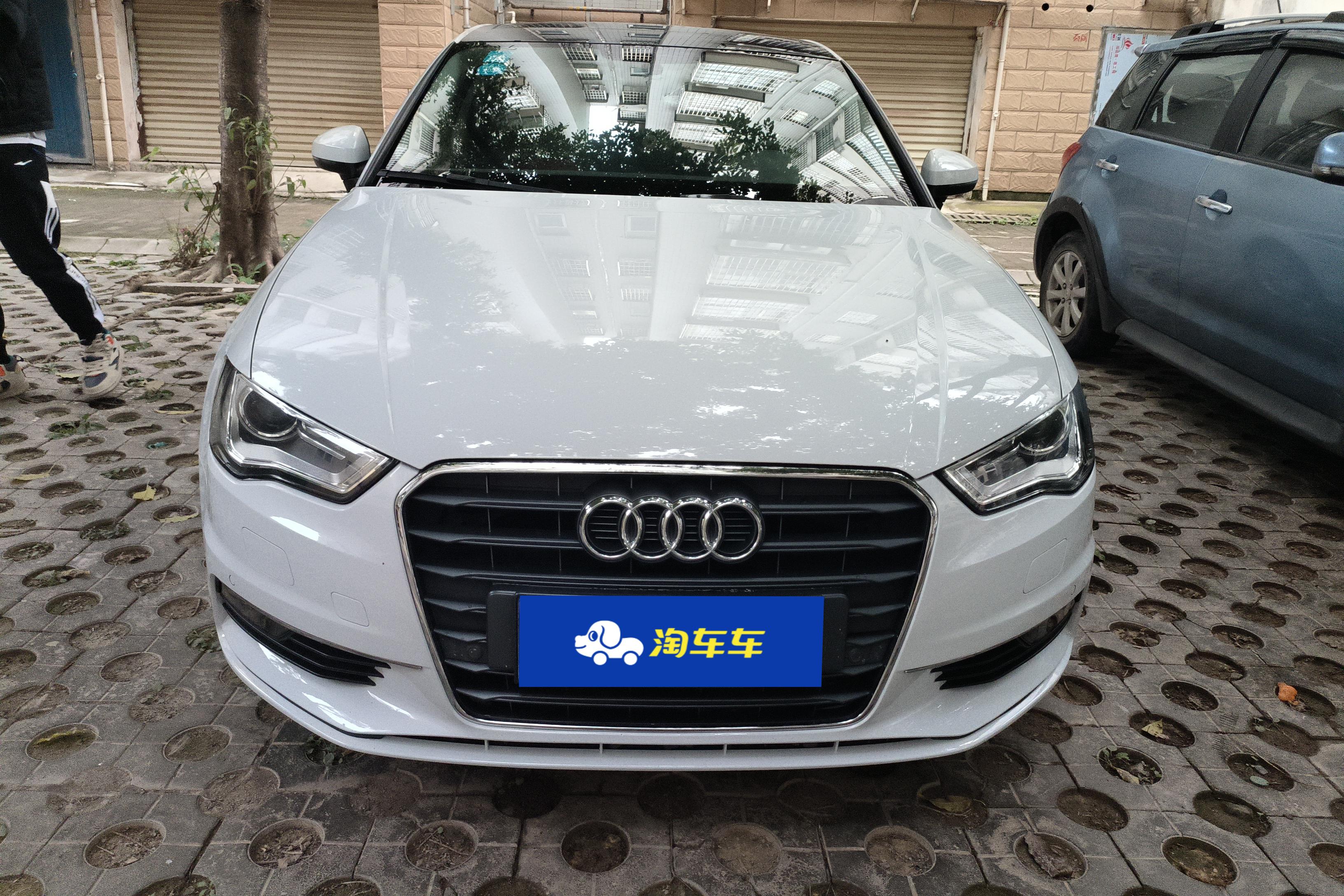 奥迪A3 35TFSI 2016款 1.4T 自动 领英型Limousine (国Ⅴ) 