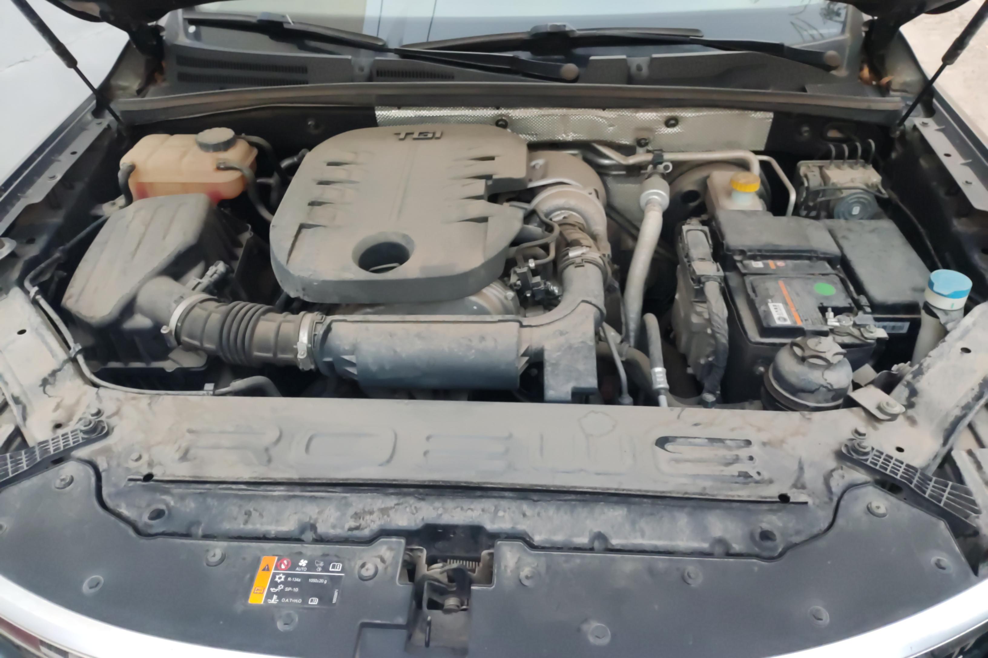 荣威RX8 2018款 2.0T 自动 后驱 30T智联网旗舰版 (国Ⅴ) 