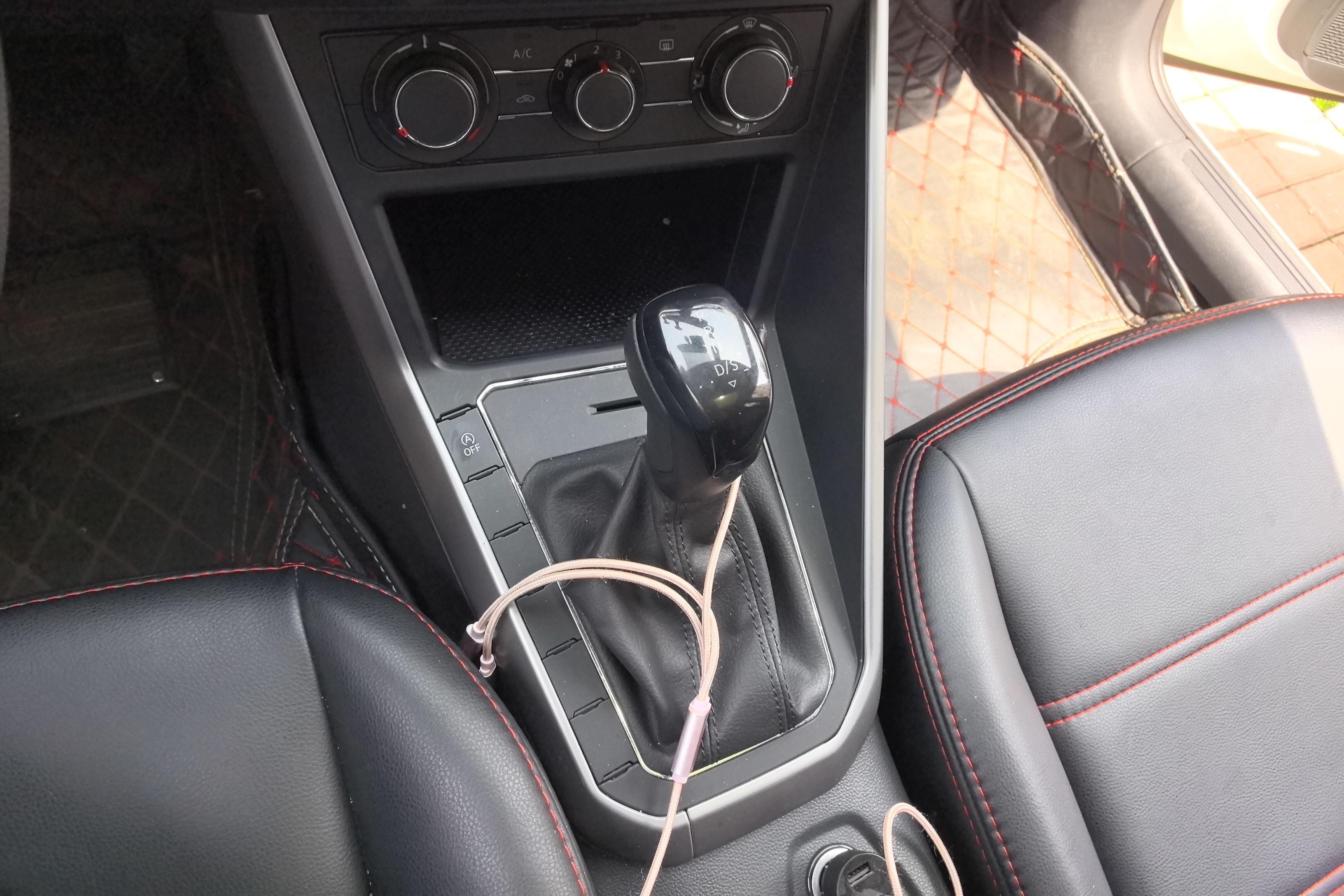 大众POLO 2019款 1.5L 自动 5门5座两厢车 全景乐享版 (国Ⅵ) 