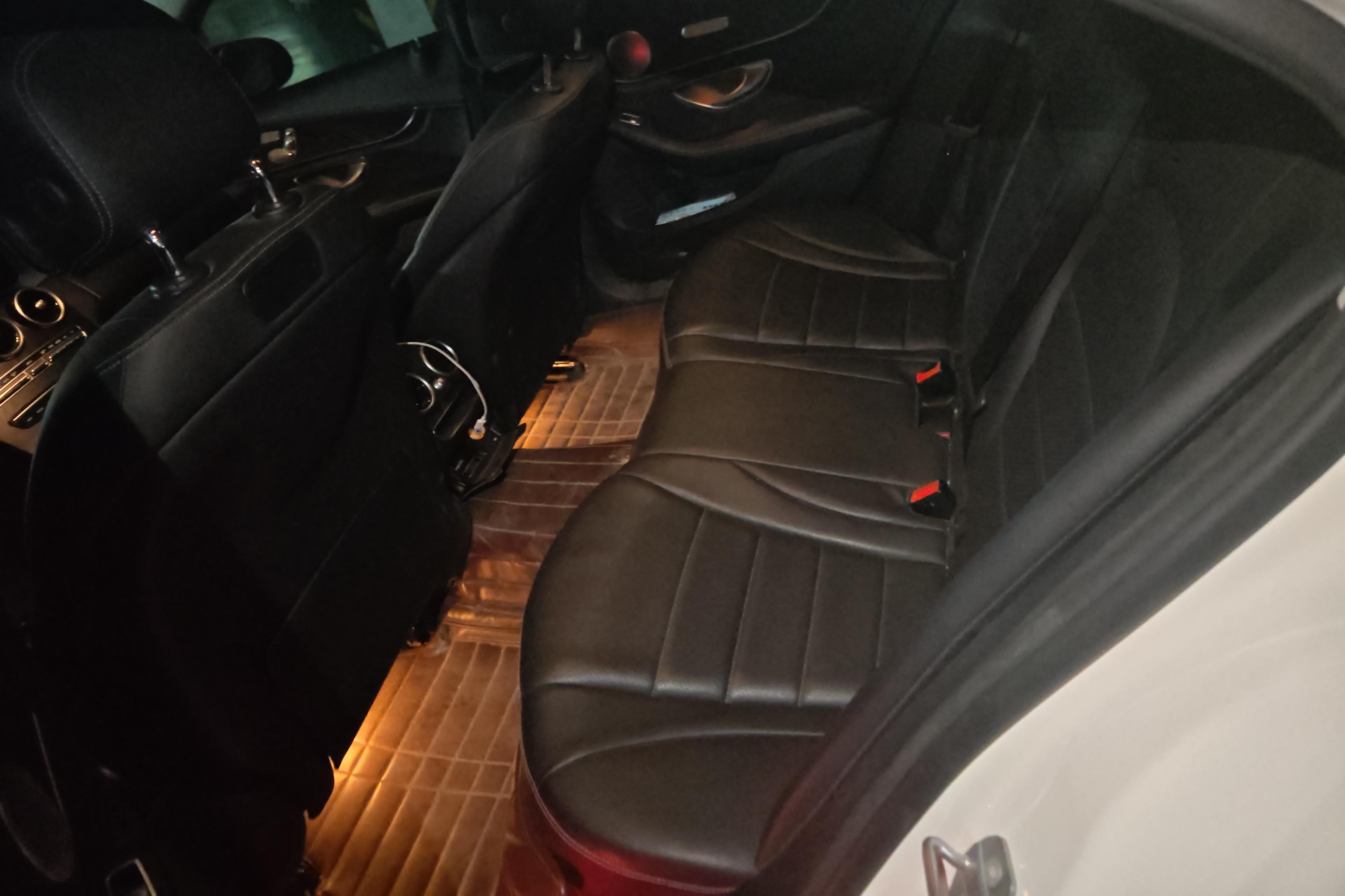 奔驰C级 C260L 2019款 1.5T 自动 运动版 (国Ⅴ) 