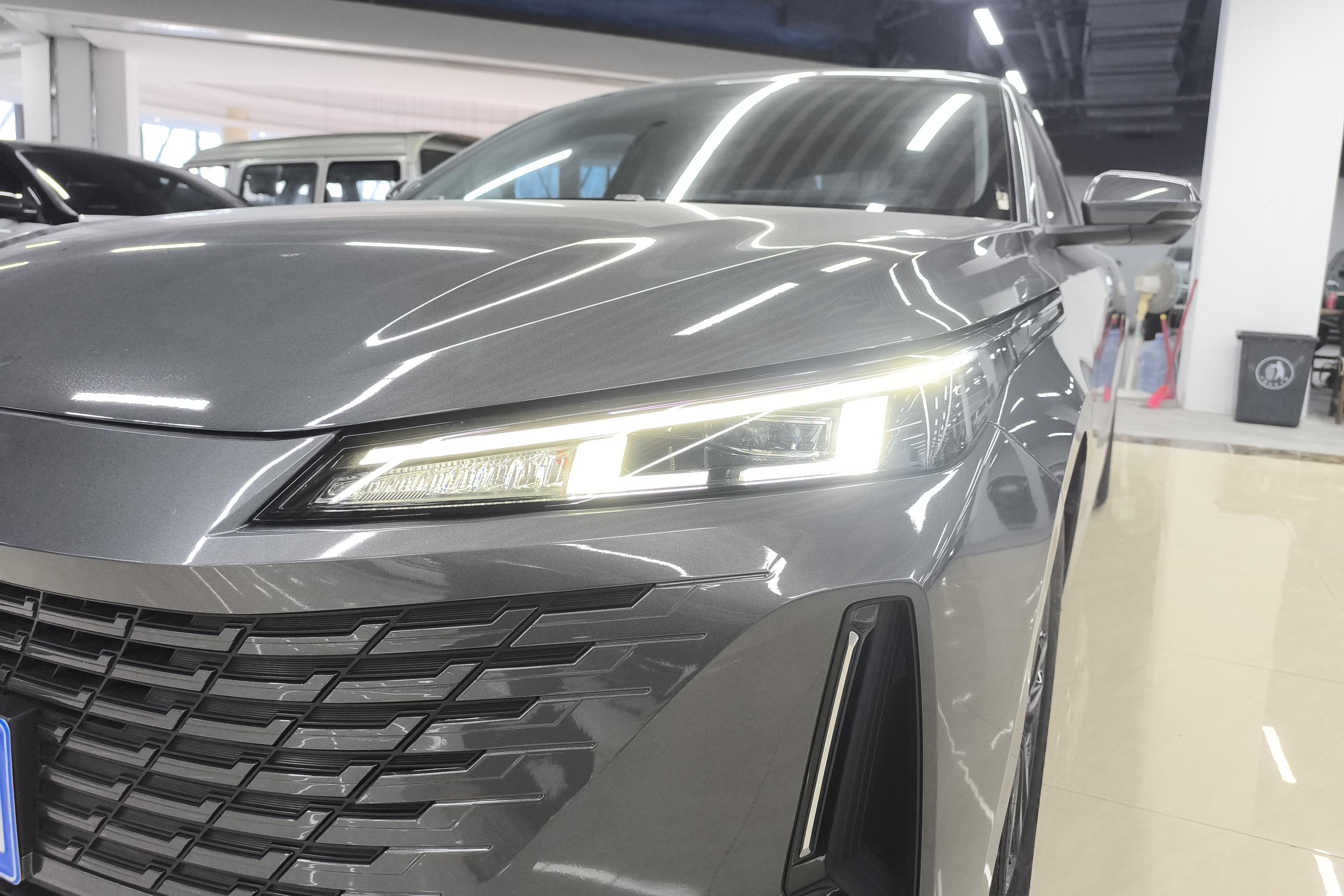 长安逸达 蓝鲸NE 2023款 1.5T 自动 尊享型 (国Ⅵ) 