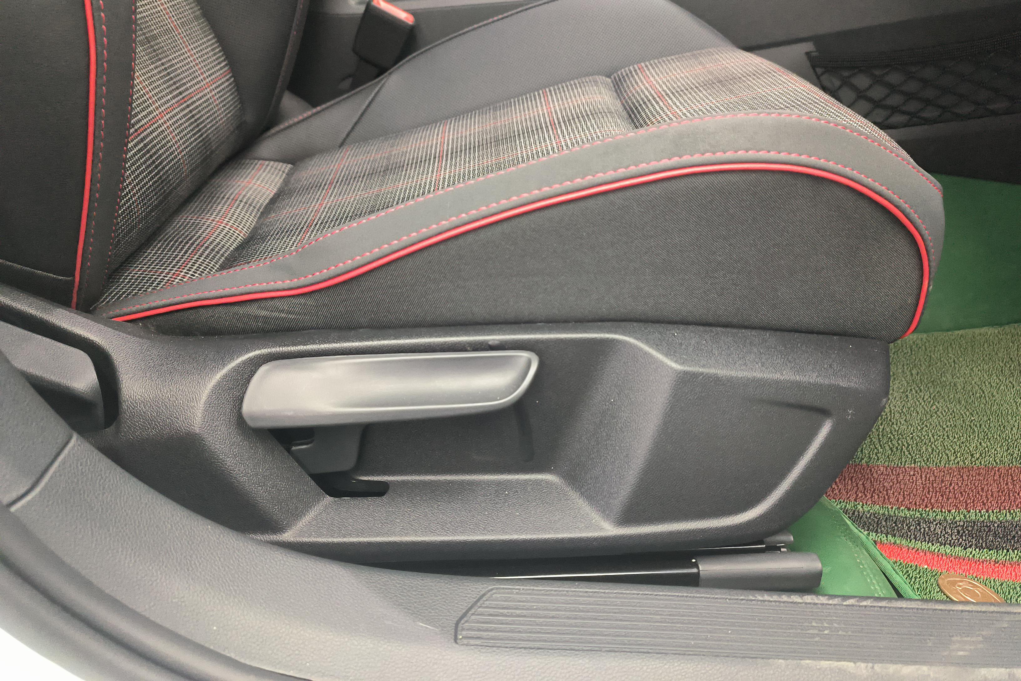 大众高尔夫GTI 2021款 2.0T 自动 汽油 380TSI-GTI (国Ⅵ) 