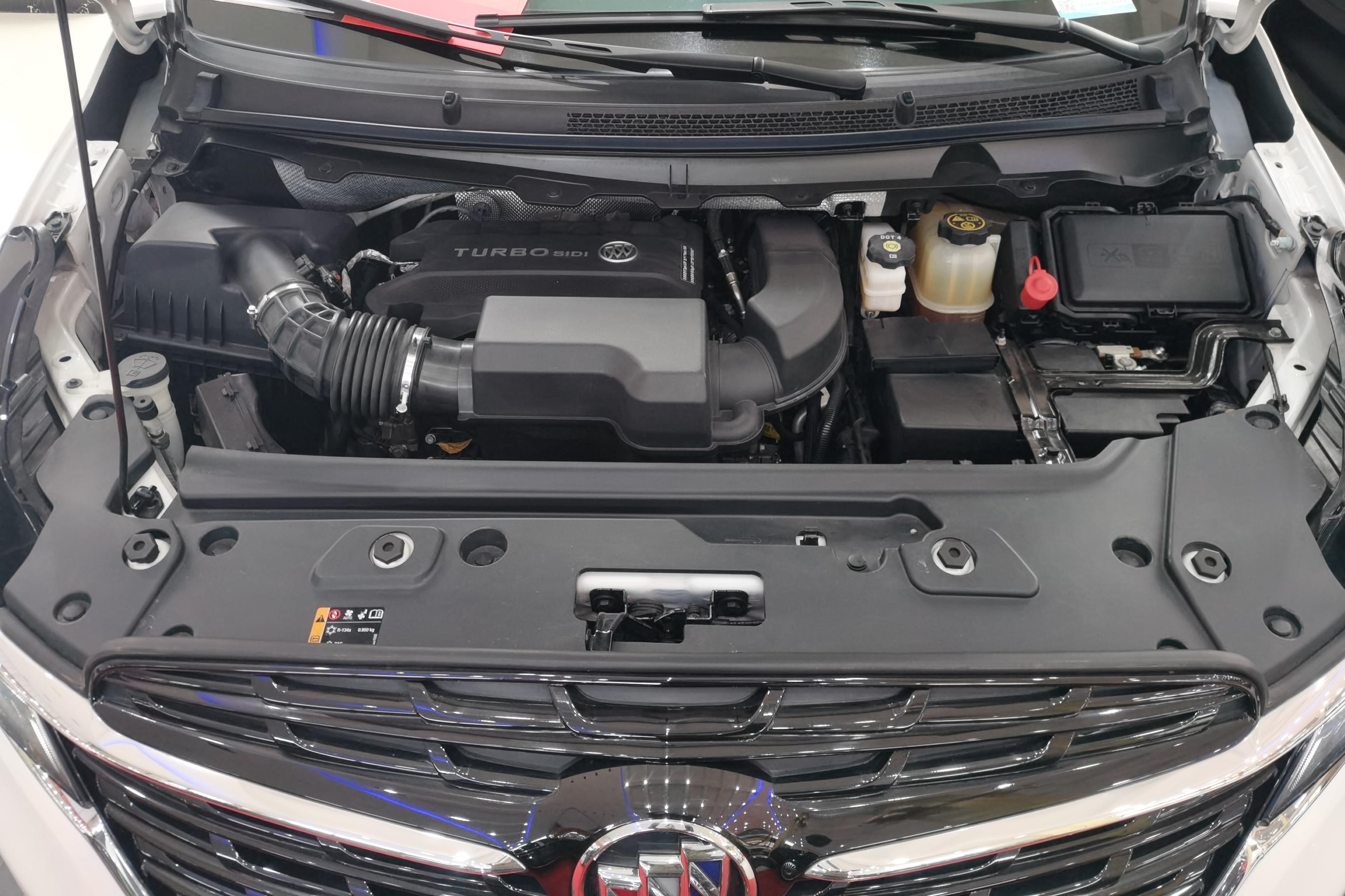 别克GL8 2020款 2.0T 自动 7座 652T豪华型 (国Ⅵ) 
