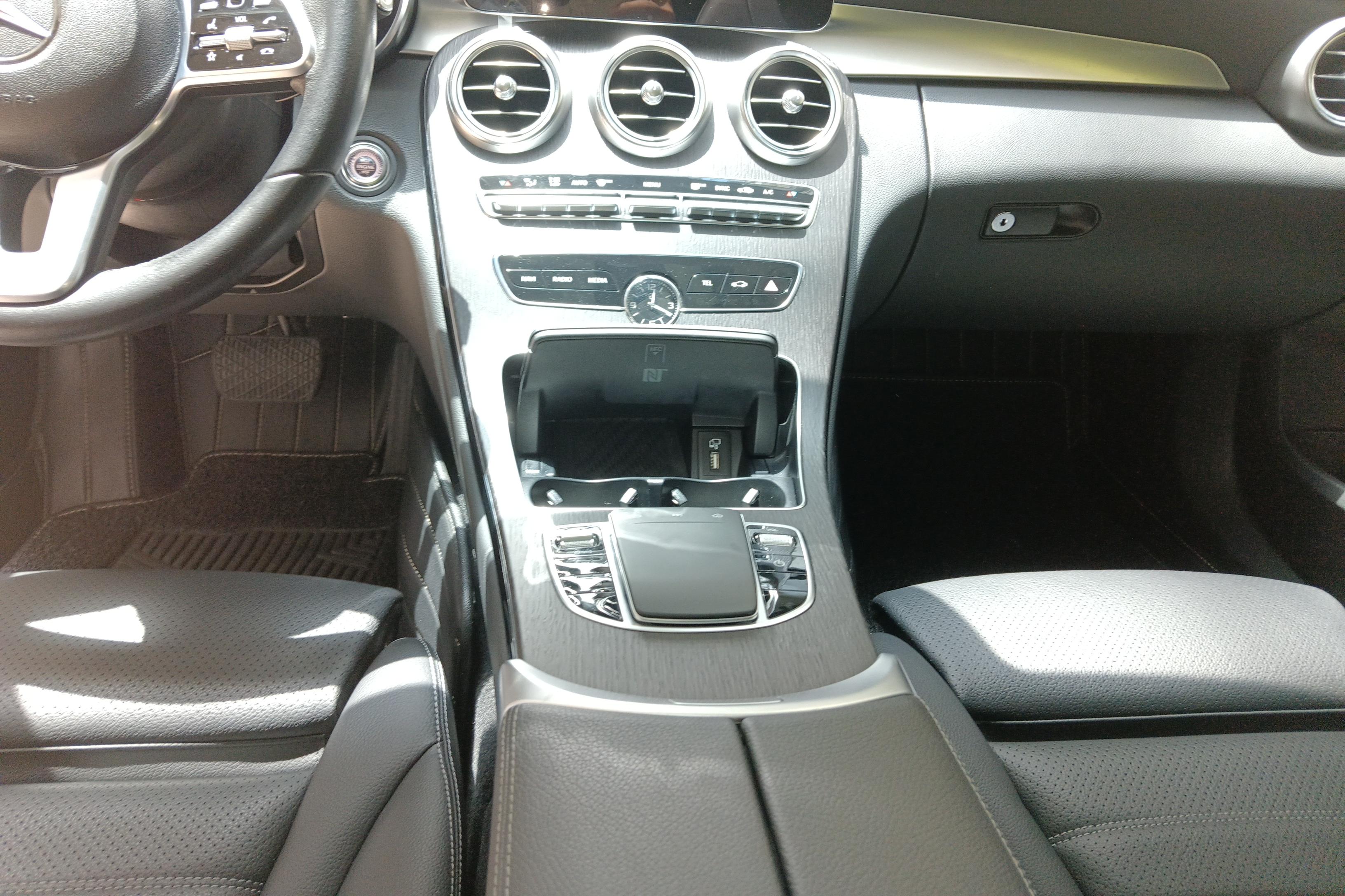 奔驰C级 C260L 2021款 1.5T 自动 运动版 (国Ⅵ) 