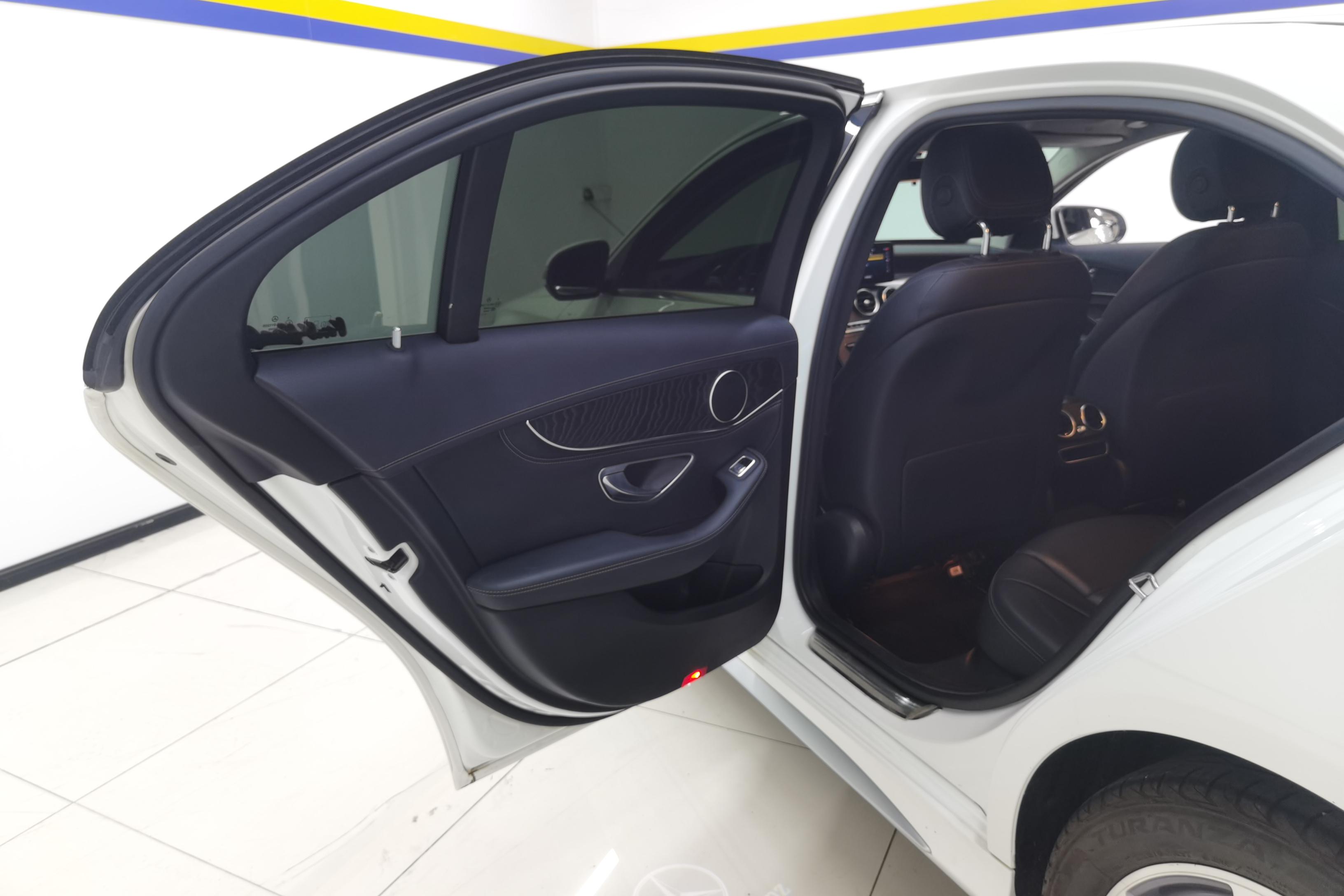 奔驰C级 C200L 2020款 1.5T 自动 时尚型运动版 (国Ⅵ) 