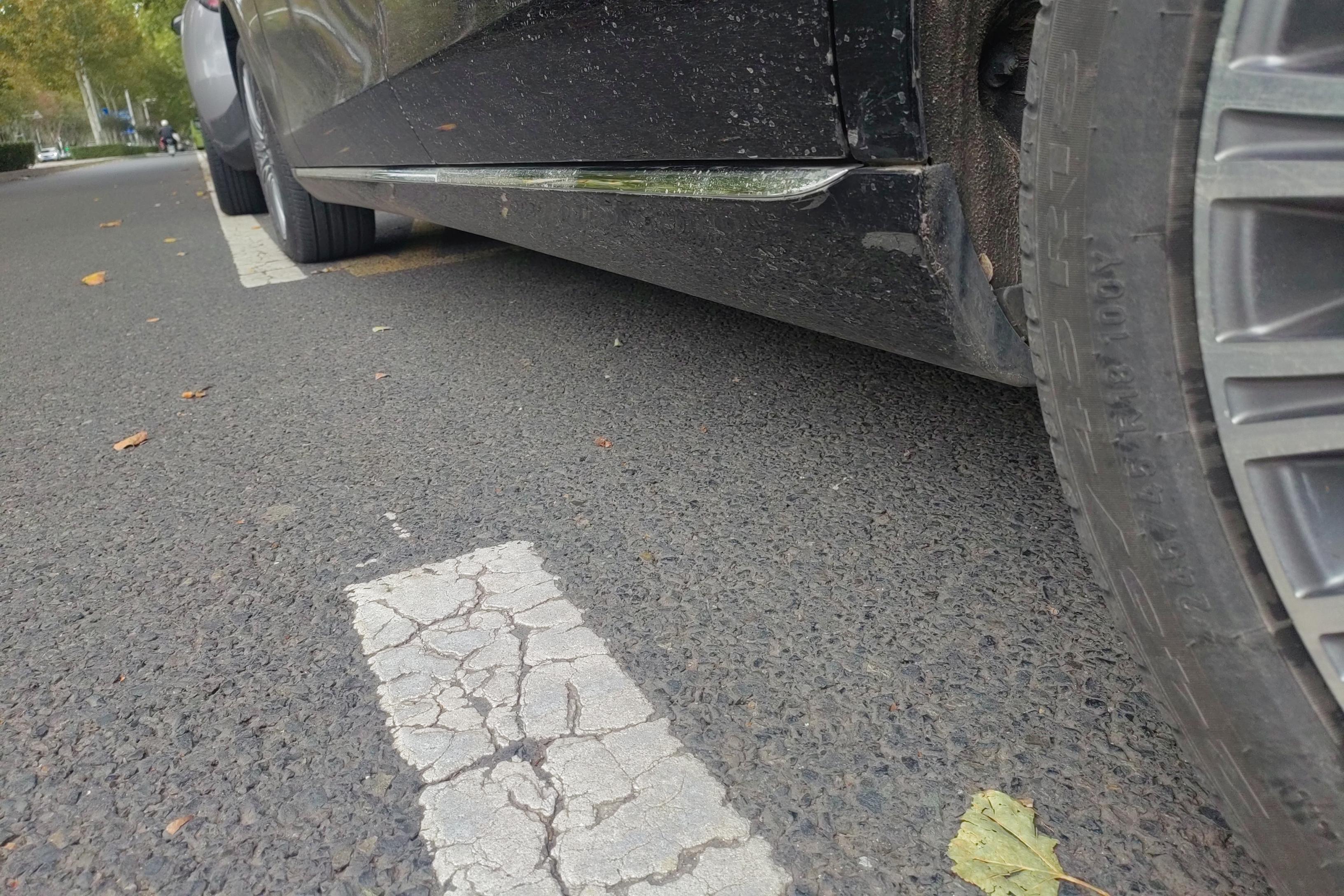 奔驰E级 300L 2023款 2.0T 自动 汽油 豪华型 (国Ⅵ) 