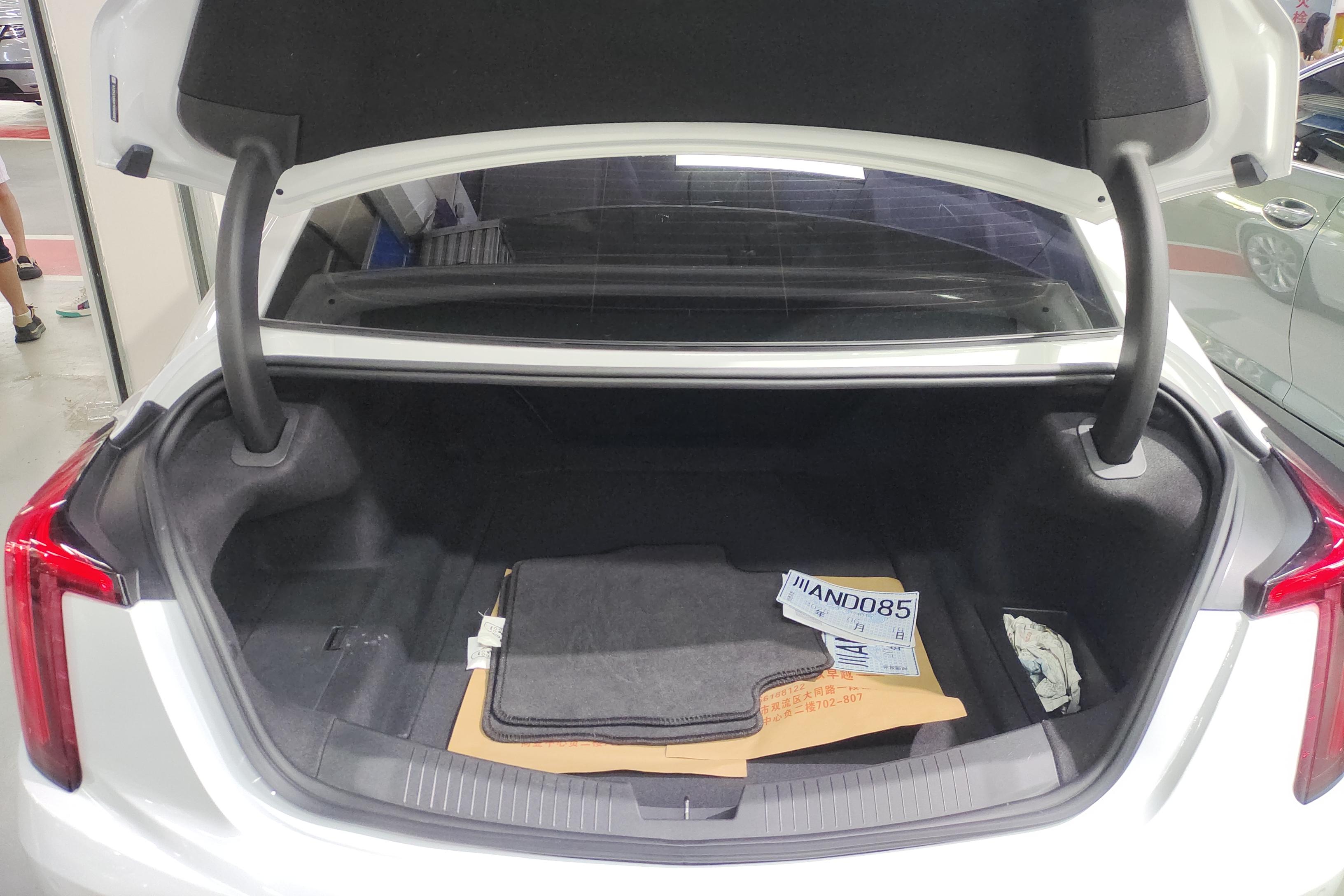 凯迪拉克CT5 2022款 2.0T 自动 28T豪华型 (国Ⅵ) 