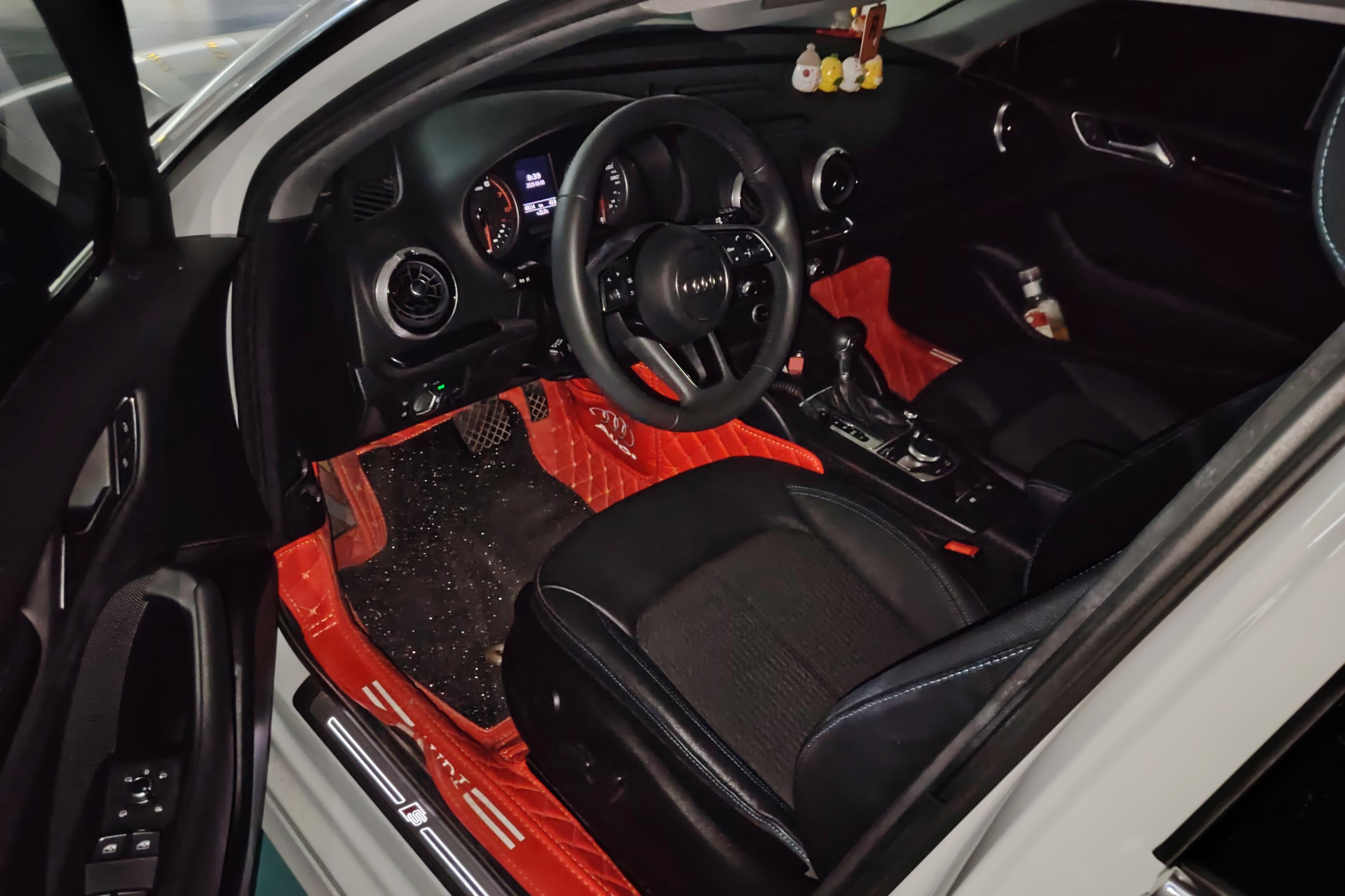 奥迪A3 35TFSI 2020款 1.4T 自动 汽油 改款进取型Sportback (国Ⅵ) 