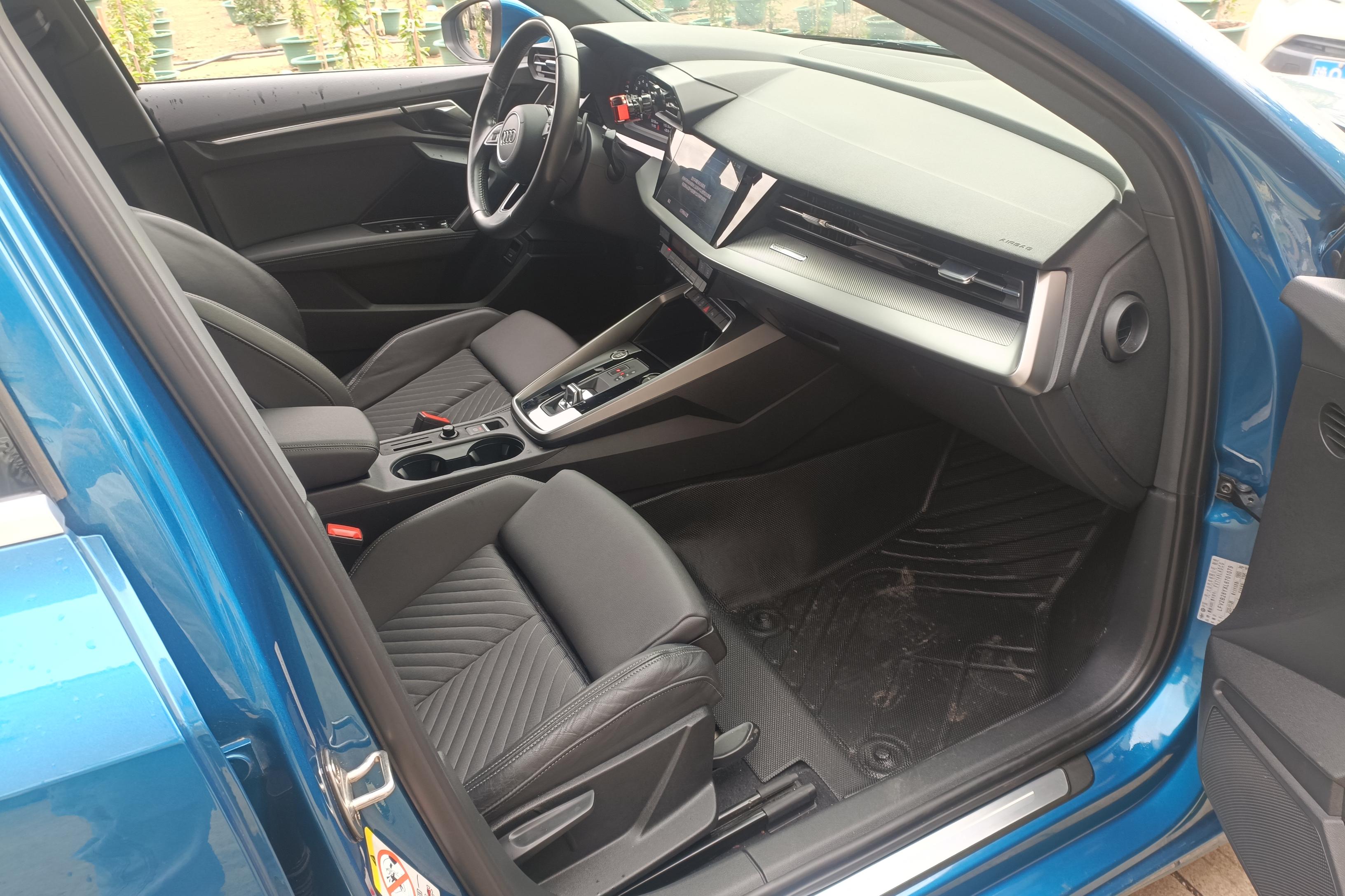奥迪A3 35TFSI 2021款 1.4T 自动 汽油 时尚致雅型Sportback (国Ⅵ) 