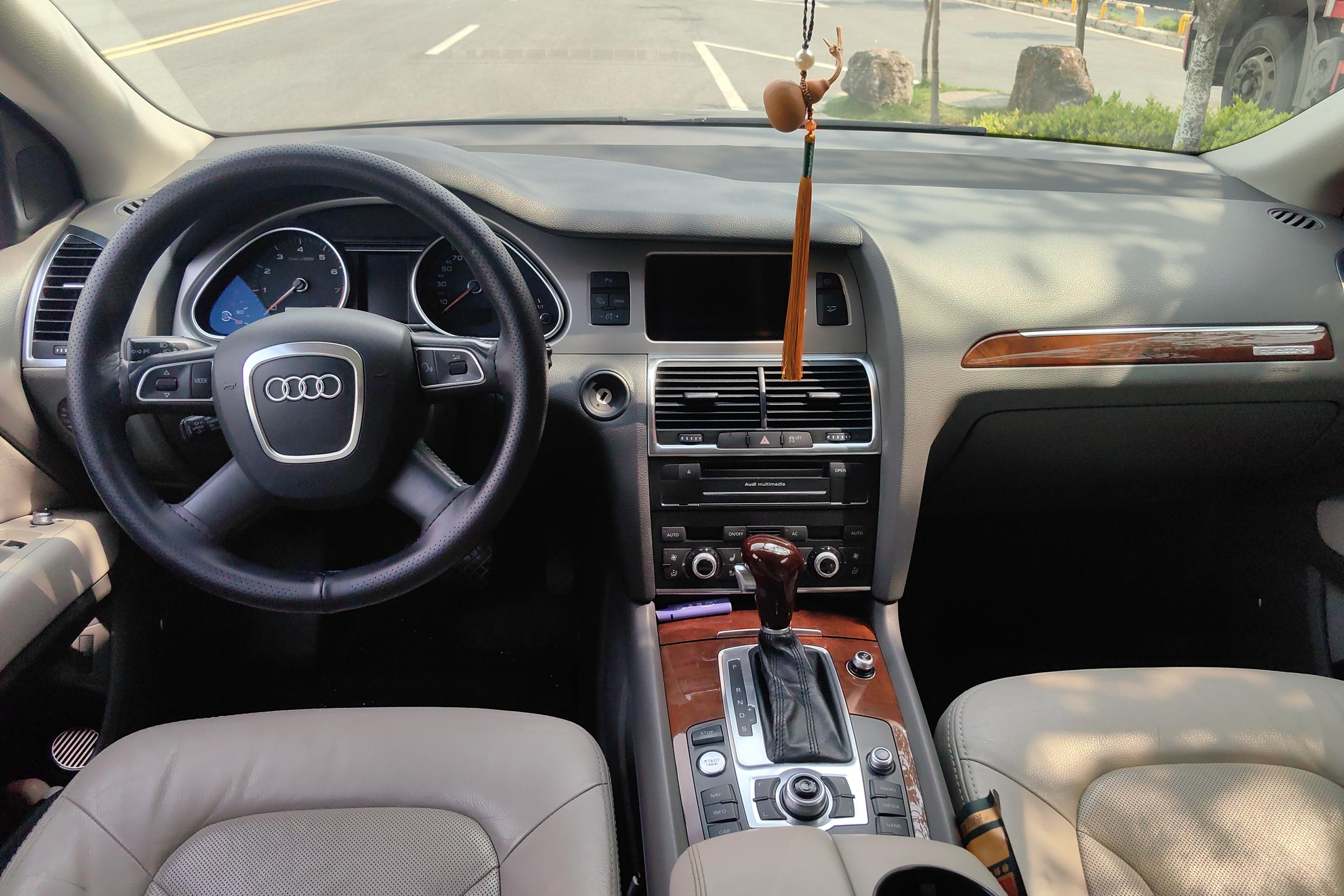 奥迪Q7 [进口] 2011款 3.0T 自动 技术型 