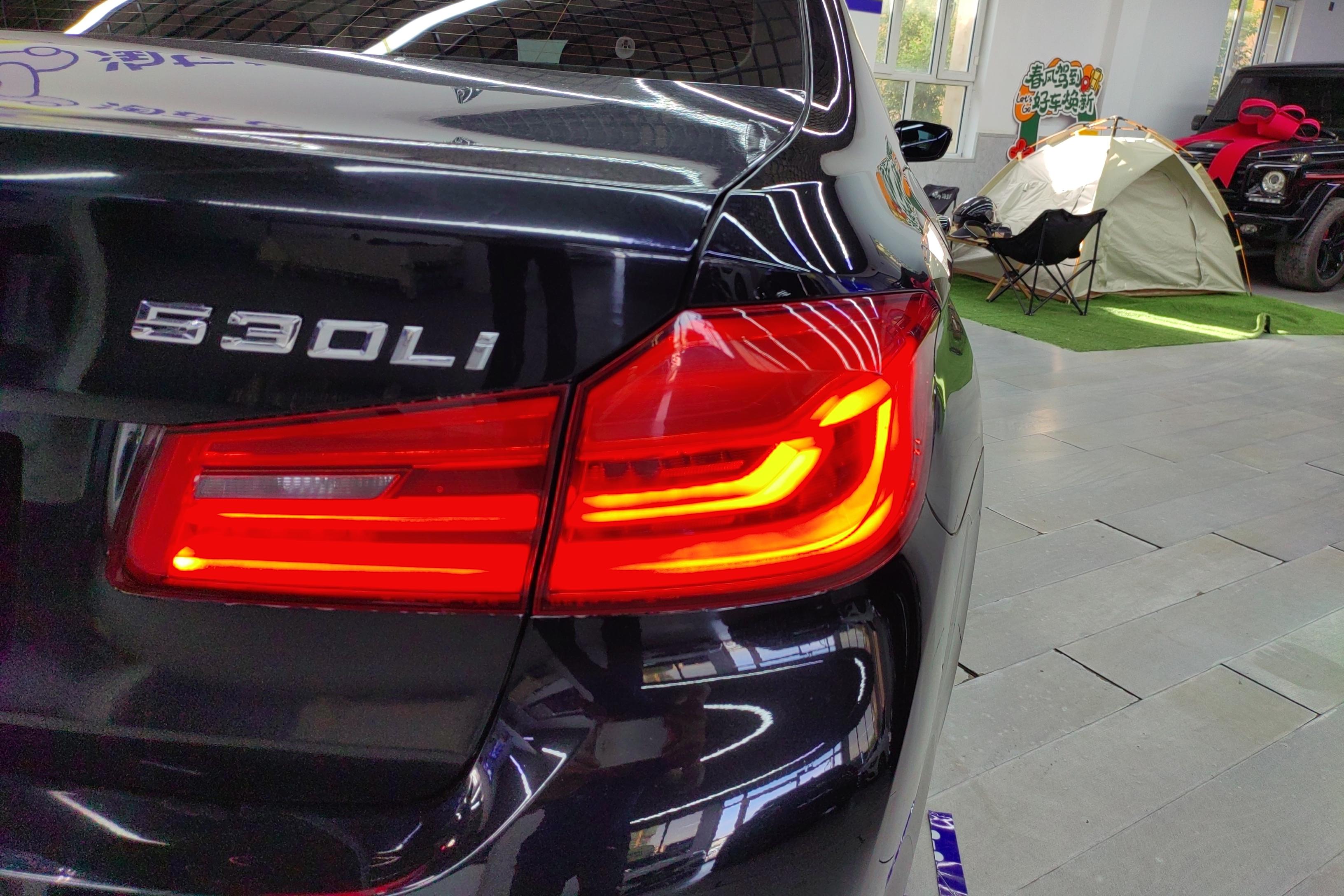 宝马5系 530Li 2019款 2.0T 自动 汽油 尊享型豪华套装 (国Ⅴ) 