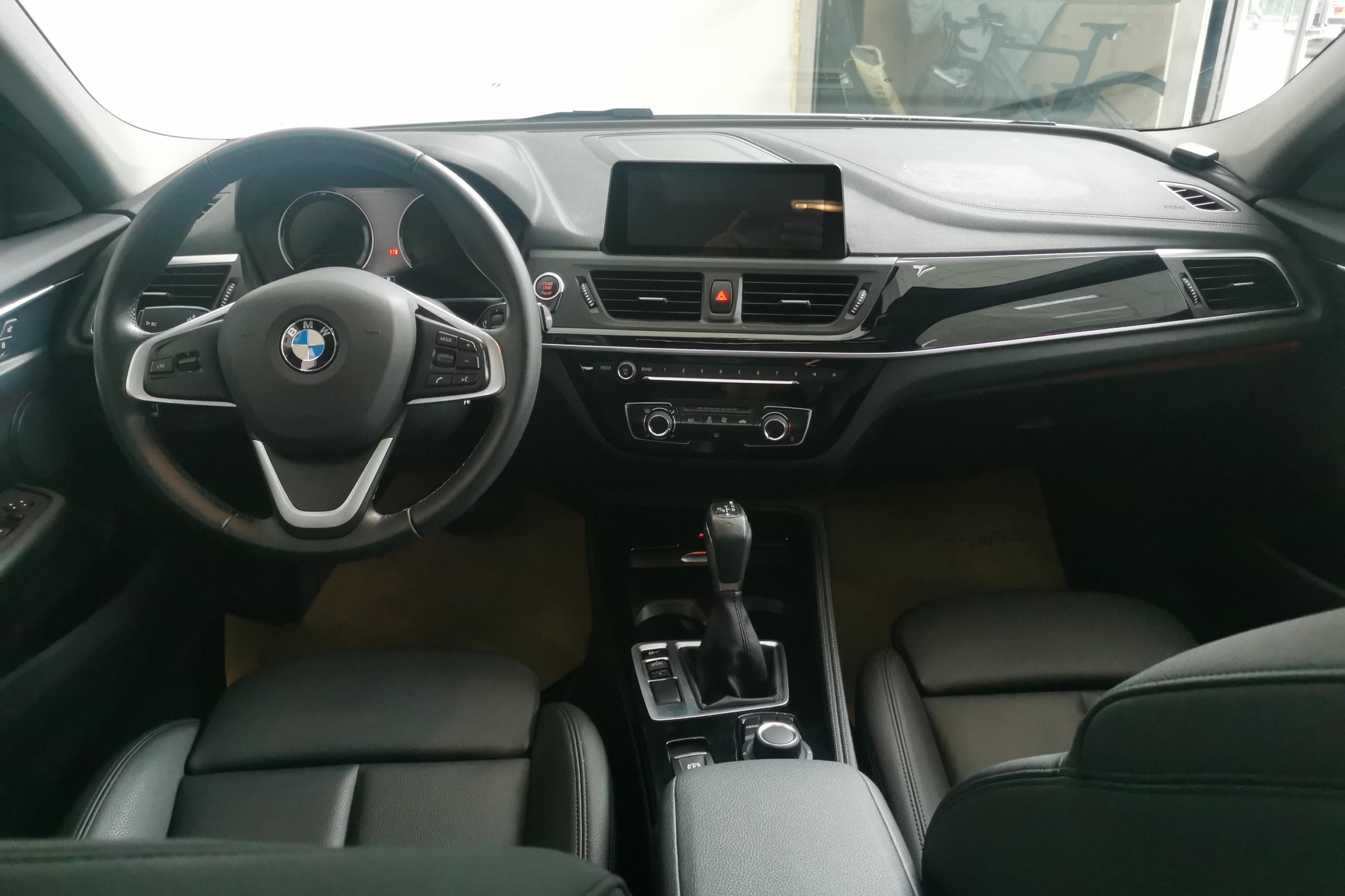 宝马1系 118i 2018款 1.5T 自动 运动型 (国Ⅴ) 