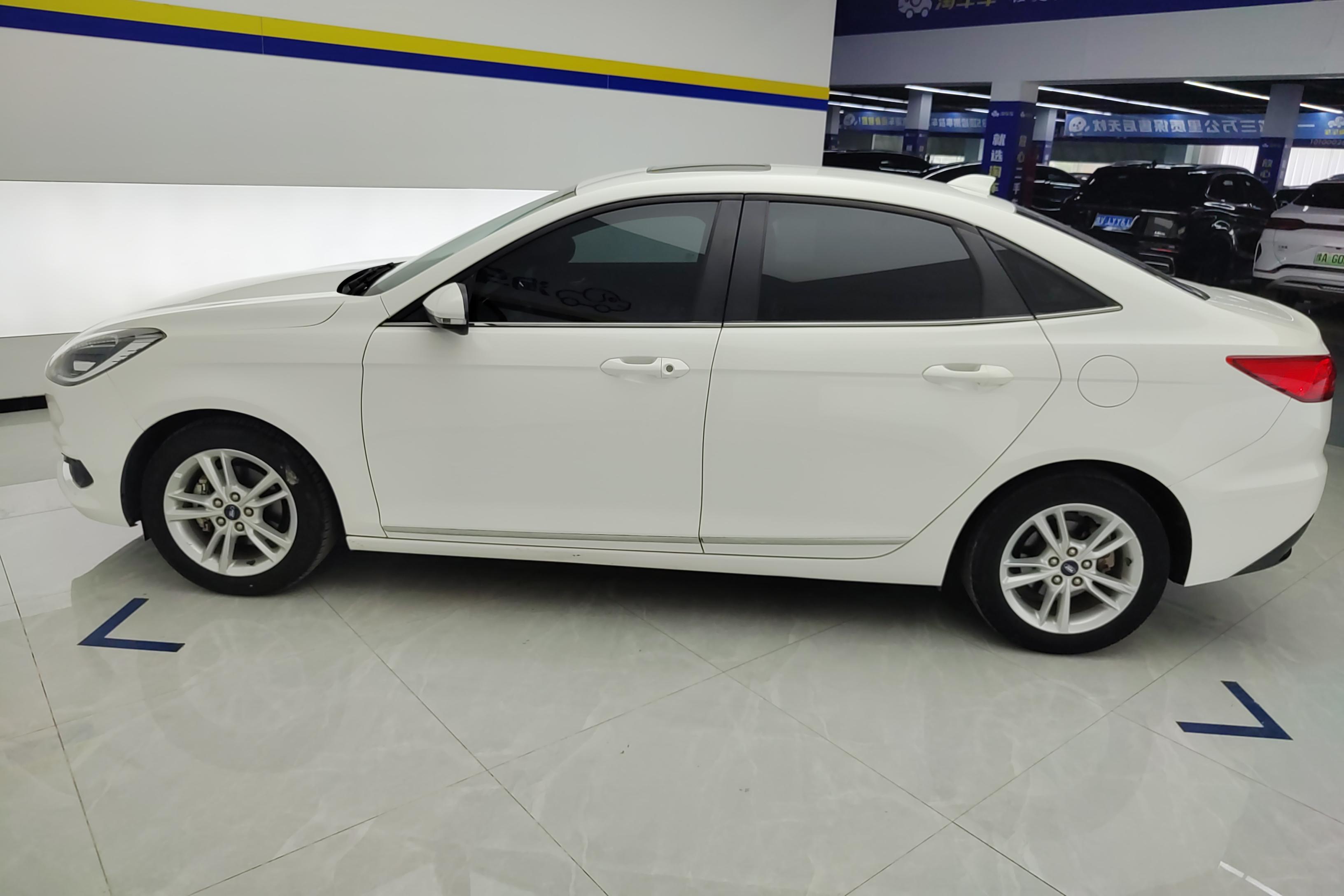 福特福睿斯 2019款 1.5L 自动 改款悦享型 (国Ⅵ) 