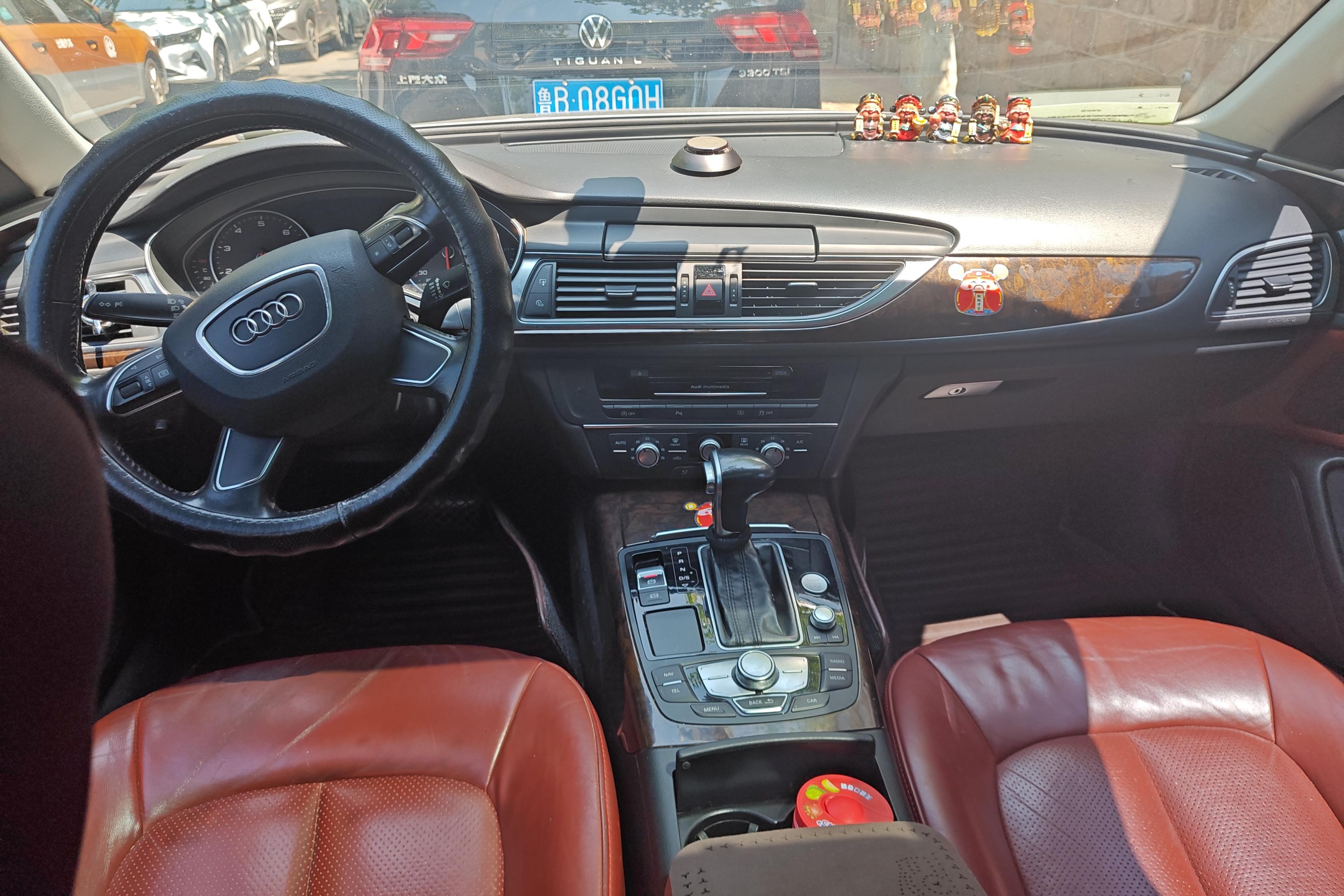 奥迪A6L TFSI 2015款 2.0T 自动 智领版 (国Ⅴ) 