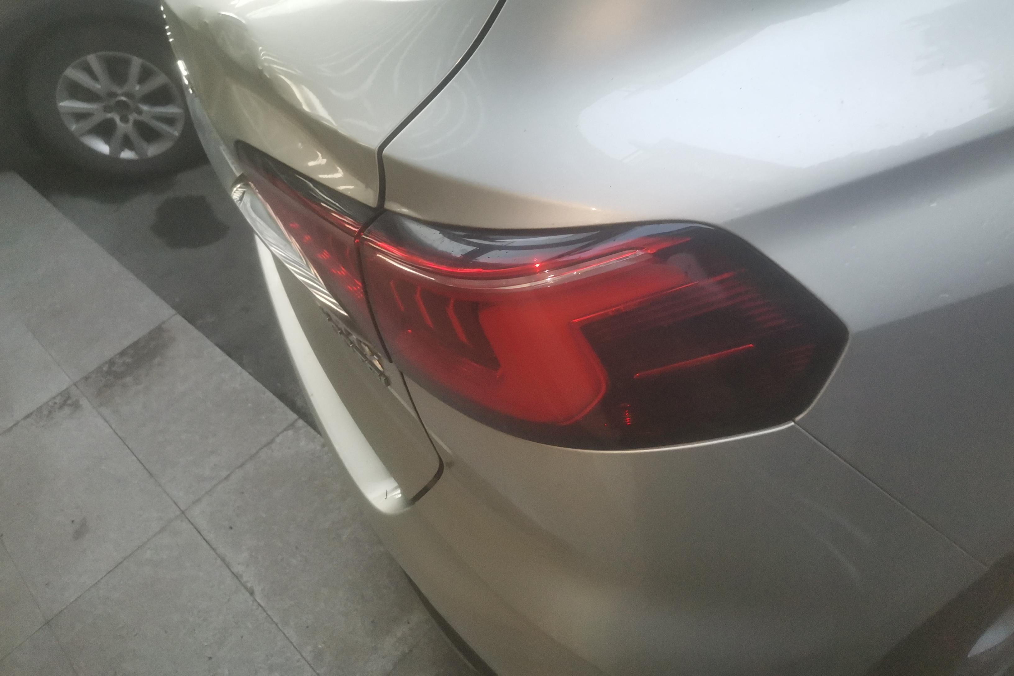 荣威RX5 MAX 2019款 1.5T 自动 4G互联豪华版 (国Ⅵ) 