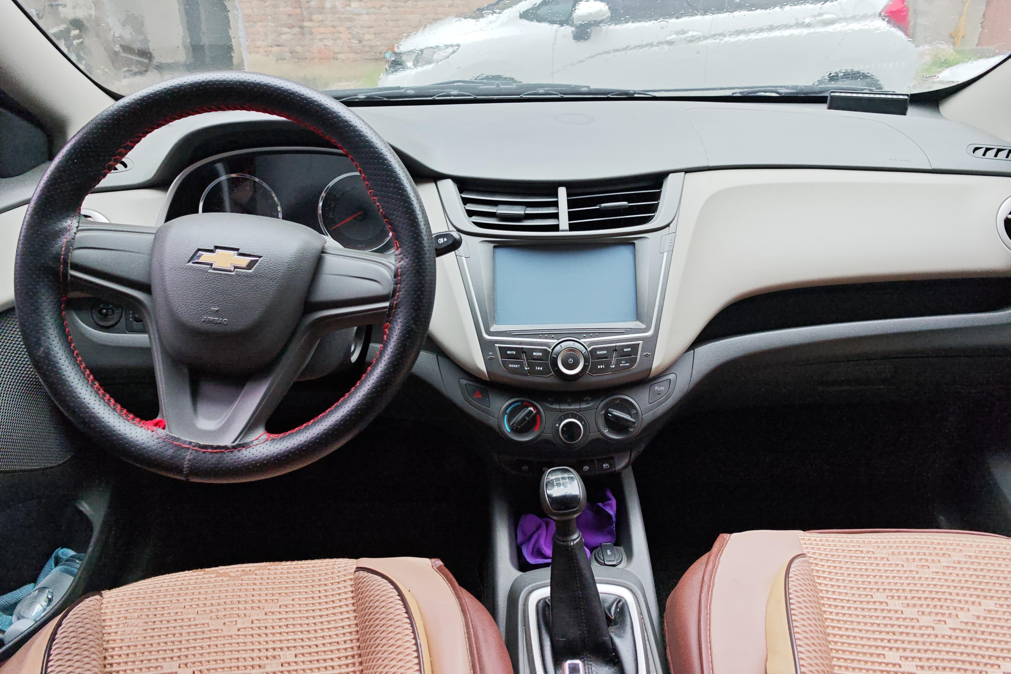 雪佛兰赛欧3 2016款 1.3L 手动 舒适天窗版 (国Ⅴ) 