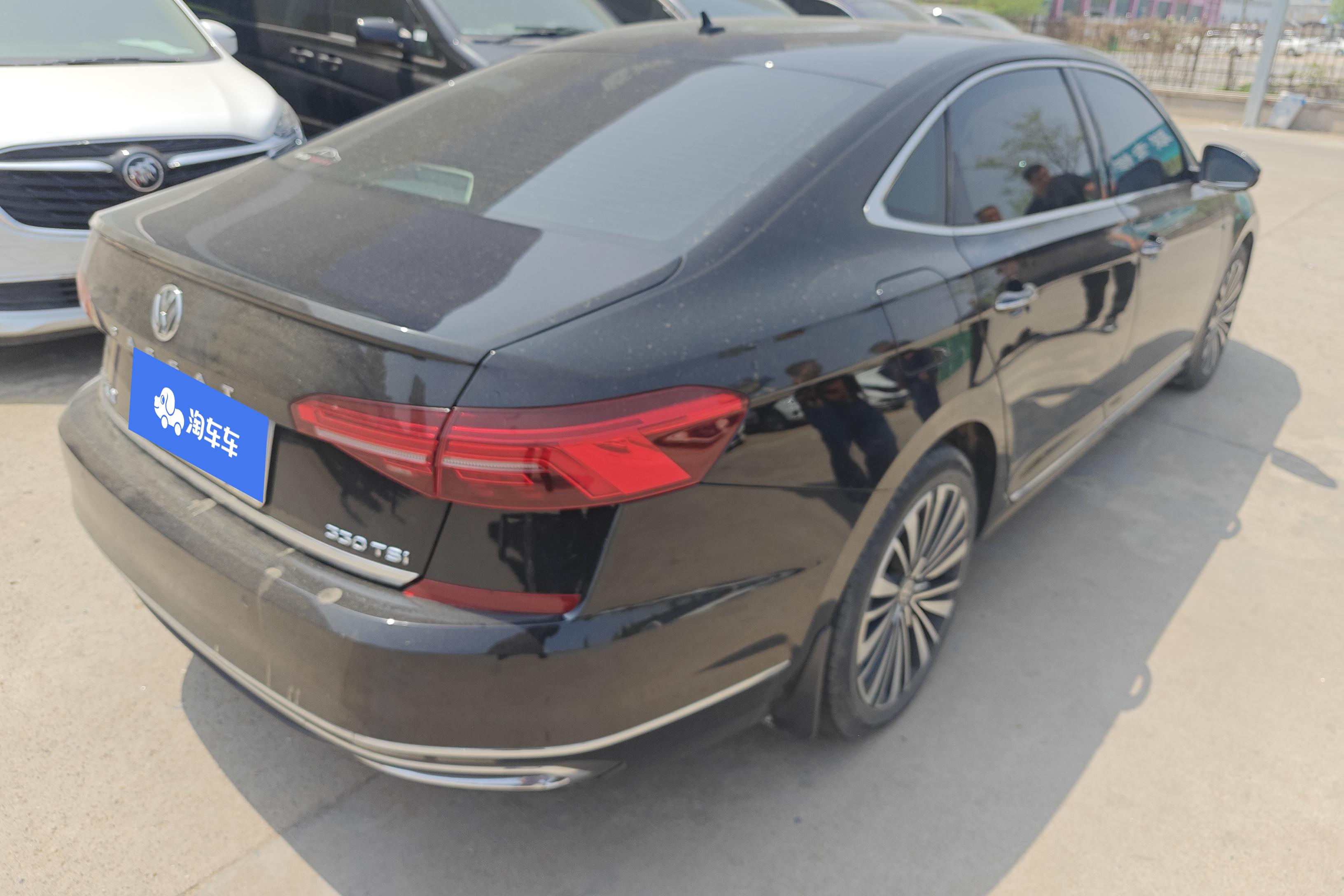 大众帕萨特 2019款 2.0T 自动 汽油 330TSI豪华版 (国Ⅵ) 