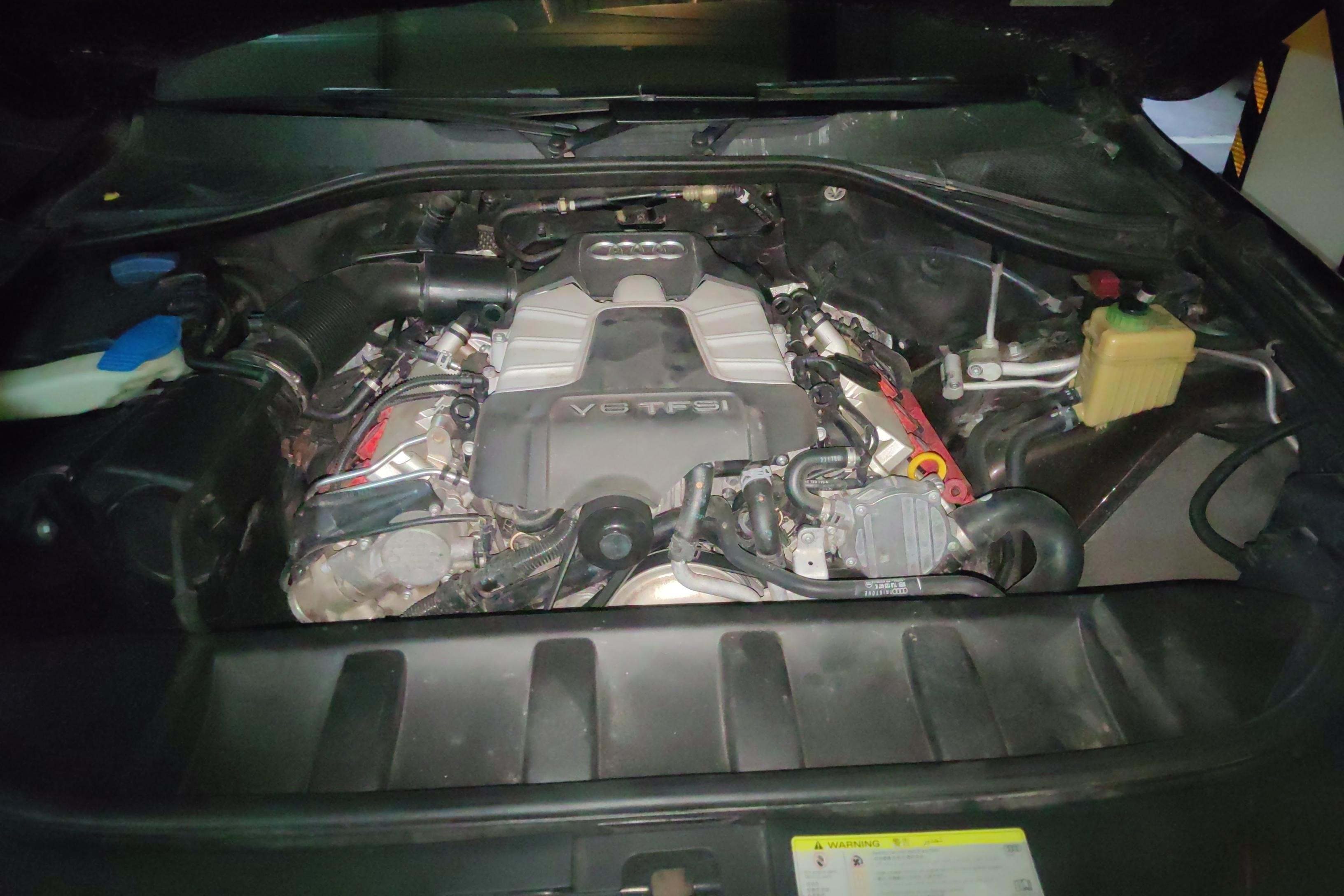 奥迪Q7 35 [进口] 2015款 3.0T 自动 运动型 