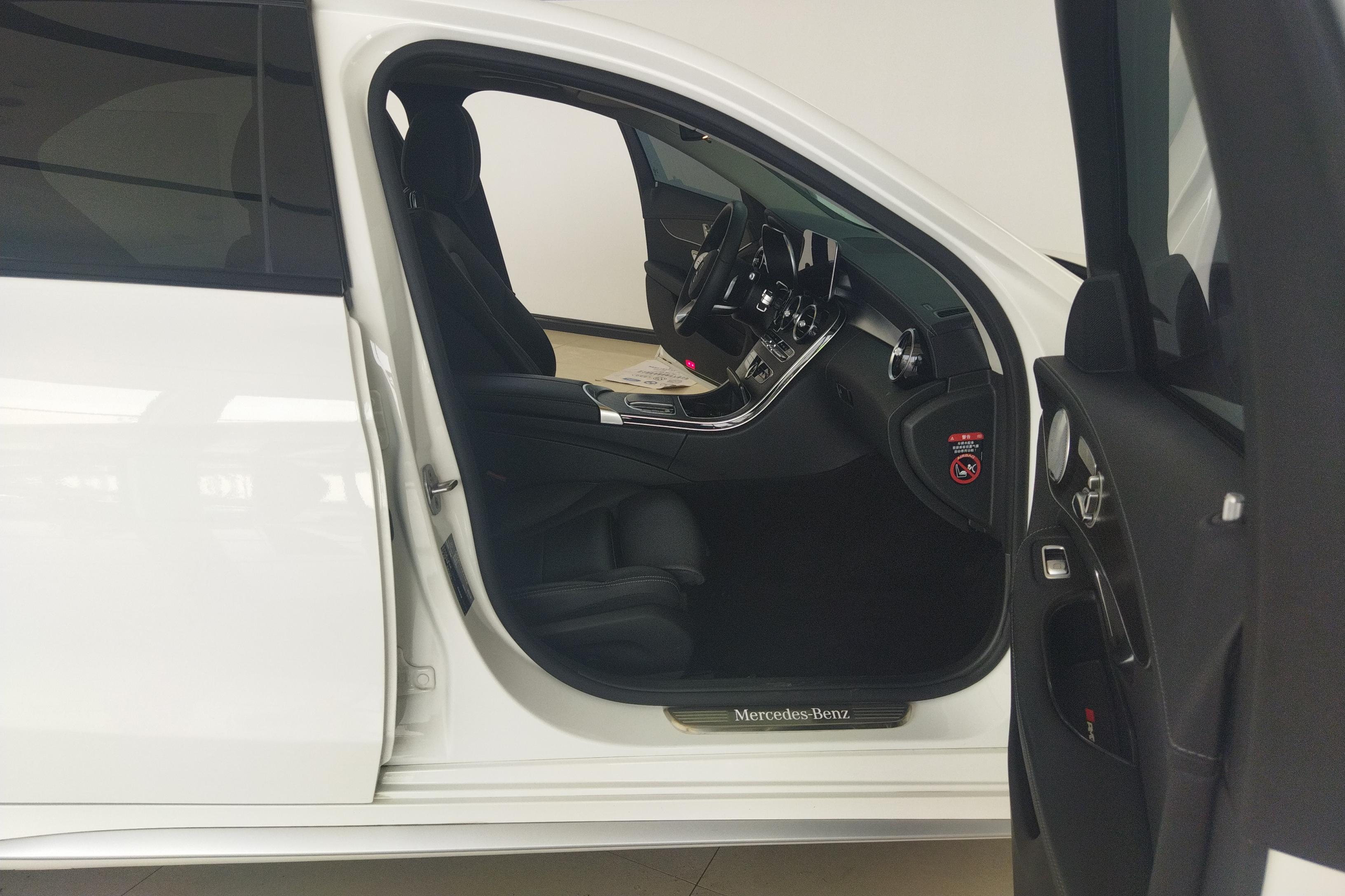 奔驰C级 C260L 2021款 1.5T 自动 运动星耀臻藏版 (国Ⅵ) 