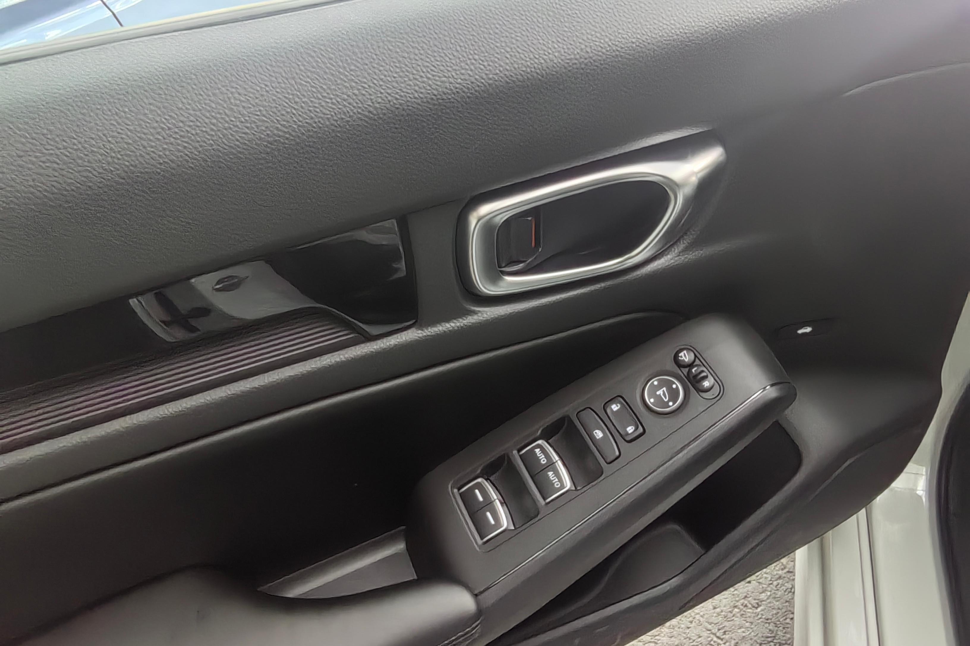 本田型格两厢 HATCHBACK 2023款 1.5T 自动 领潮版 (国Ⅵ) 