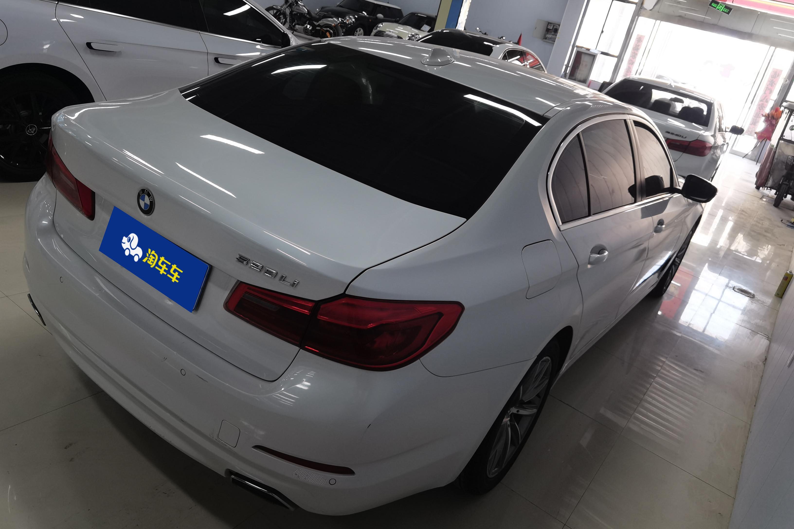 宝马5系 528Li 2018款 2.0T 自动 汽油 上市特别版 (国Ⅴ) 
