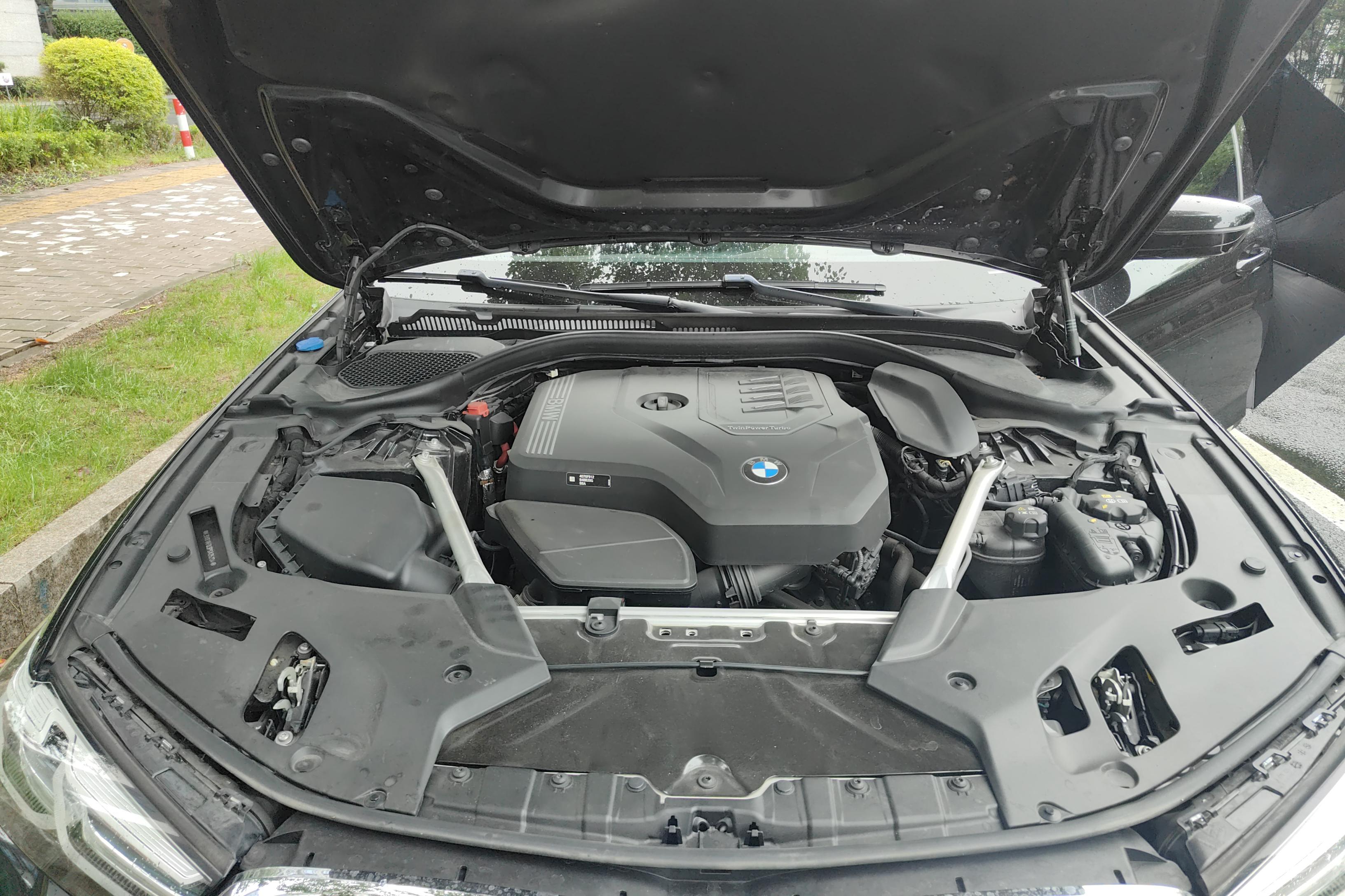 宝马5系 530Li 2023款 2.0T 自动 汽油 尊享型M运动套装 (国Ⅵ) 