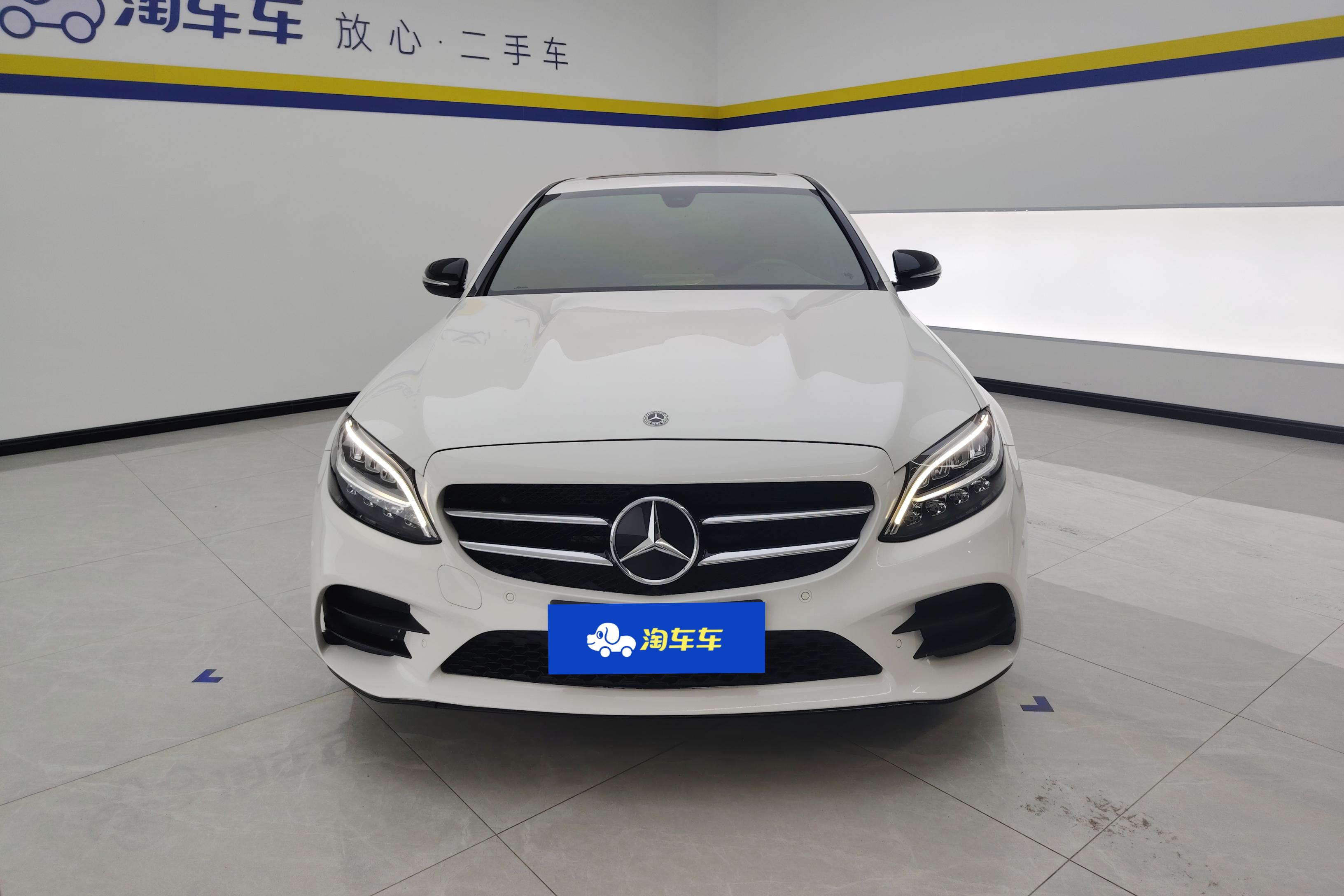 【广州二手奔驰C级】奔驰C级 C260 2020款 1.5T 自动 运动版改款